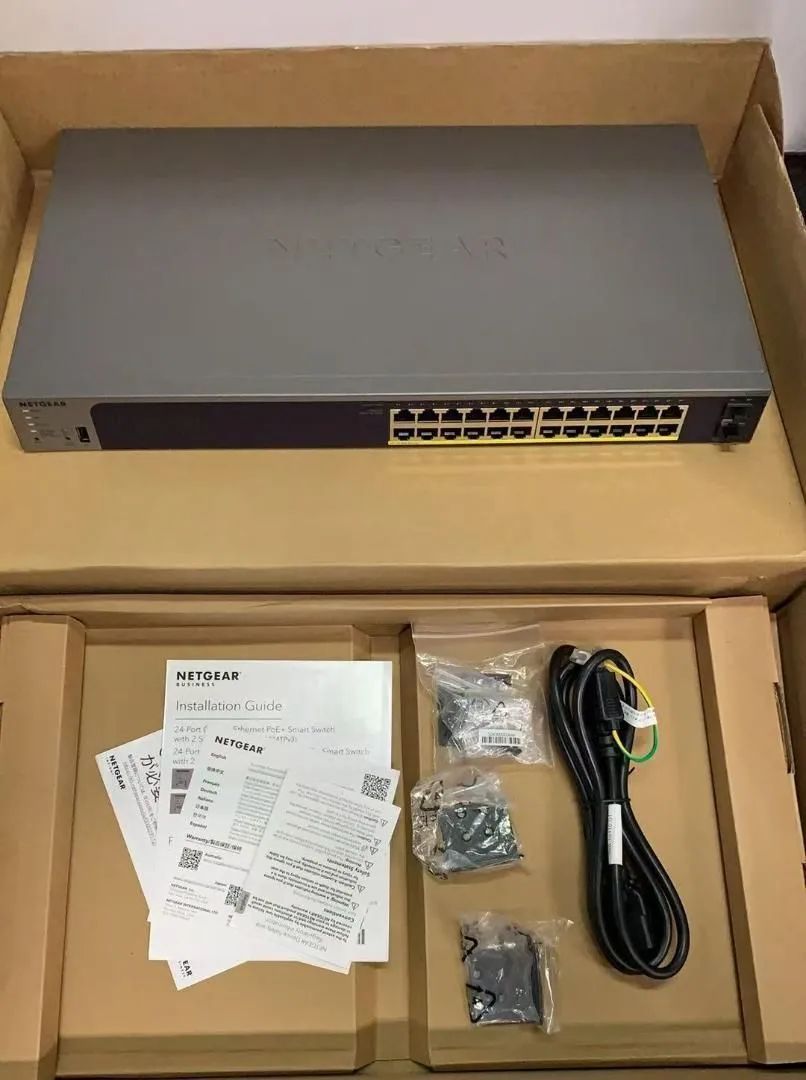 917958☆ネットギア NETGEAR スイッチングハブ 24ポート GS724TP