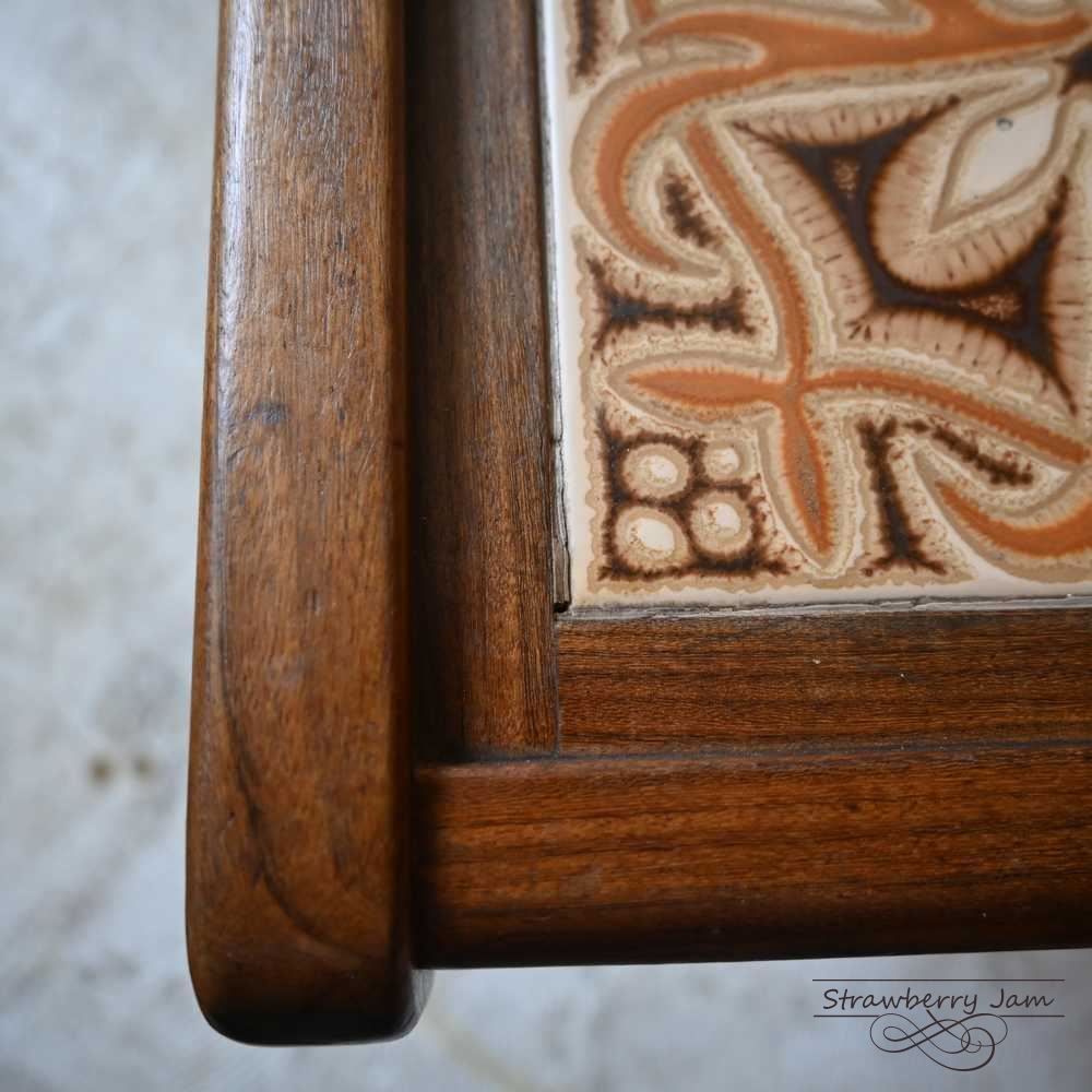 Y*様 L3705-68 英国ヴィンテージ G-plan コーヒーテーブル タイ Y*様 L3705-68 英国ヴィンテージ G-plan コーヒーテーブル タイ L3705