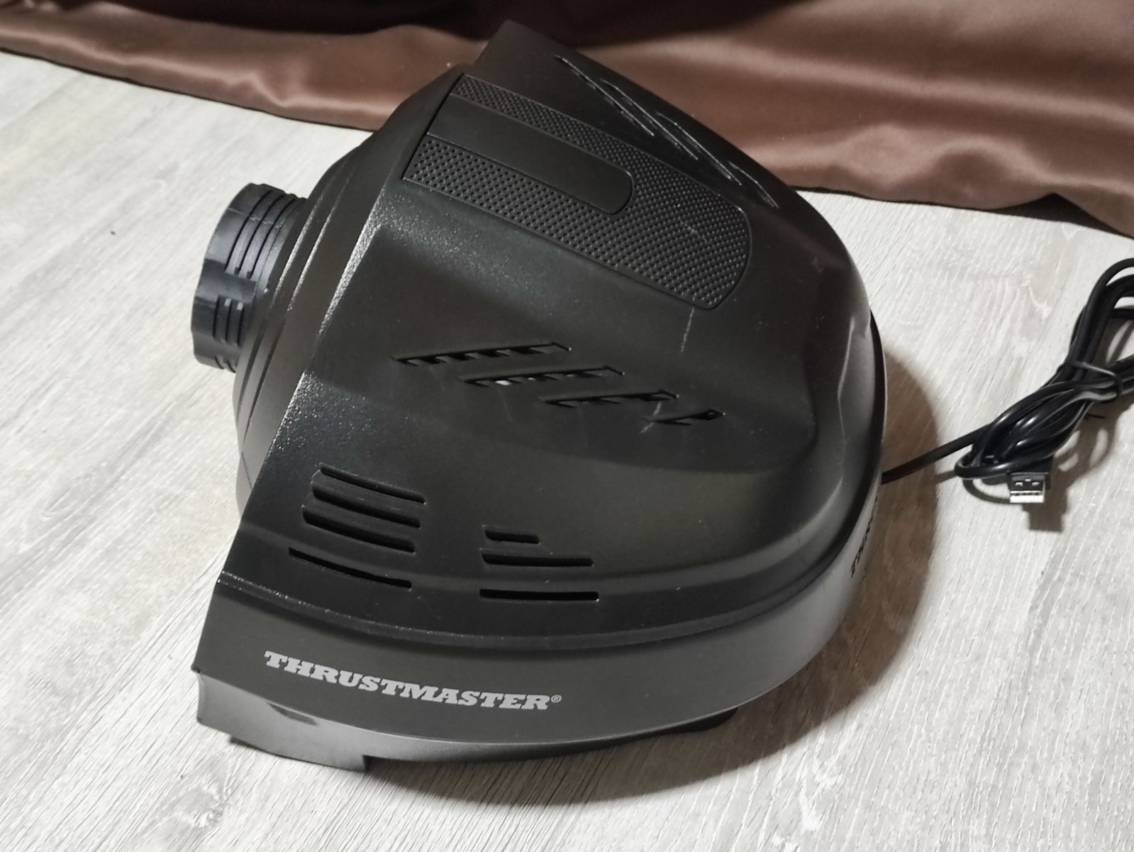 【らく2メルカリ便】THRUSTMASTER T300RS GT Edition Thrustmaster T300RS GT edition - メルカリ