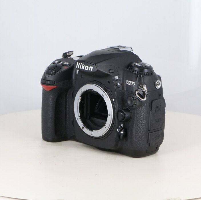中古】(ニコン) Nikon D200 ボディ - メルカリ