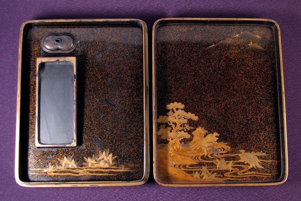 時代硯箱 松竹鶴亀蒔絵 内梨地 幅：25cm 江戸後期～明治頃/25L034