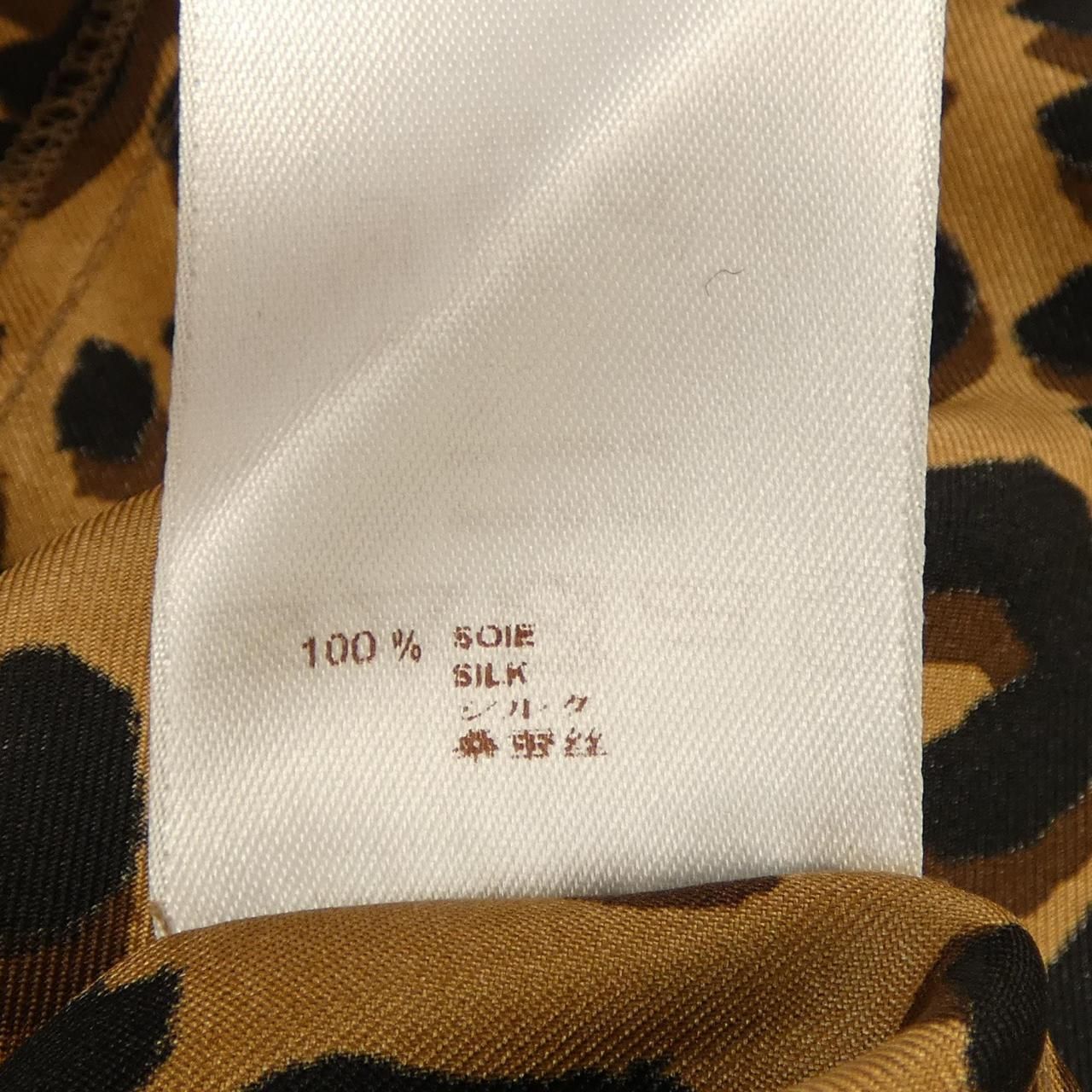 ルイヴィトン LOUIS VUITTON WTDR06S9W ワンピース - メルカリ 