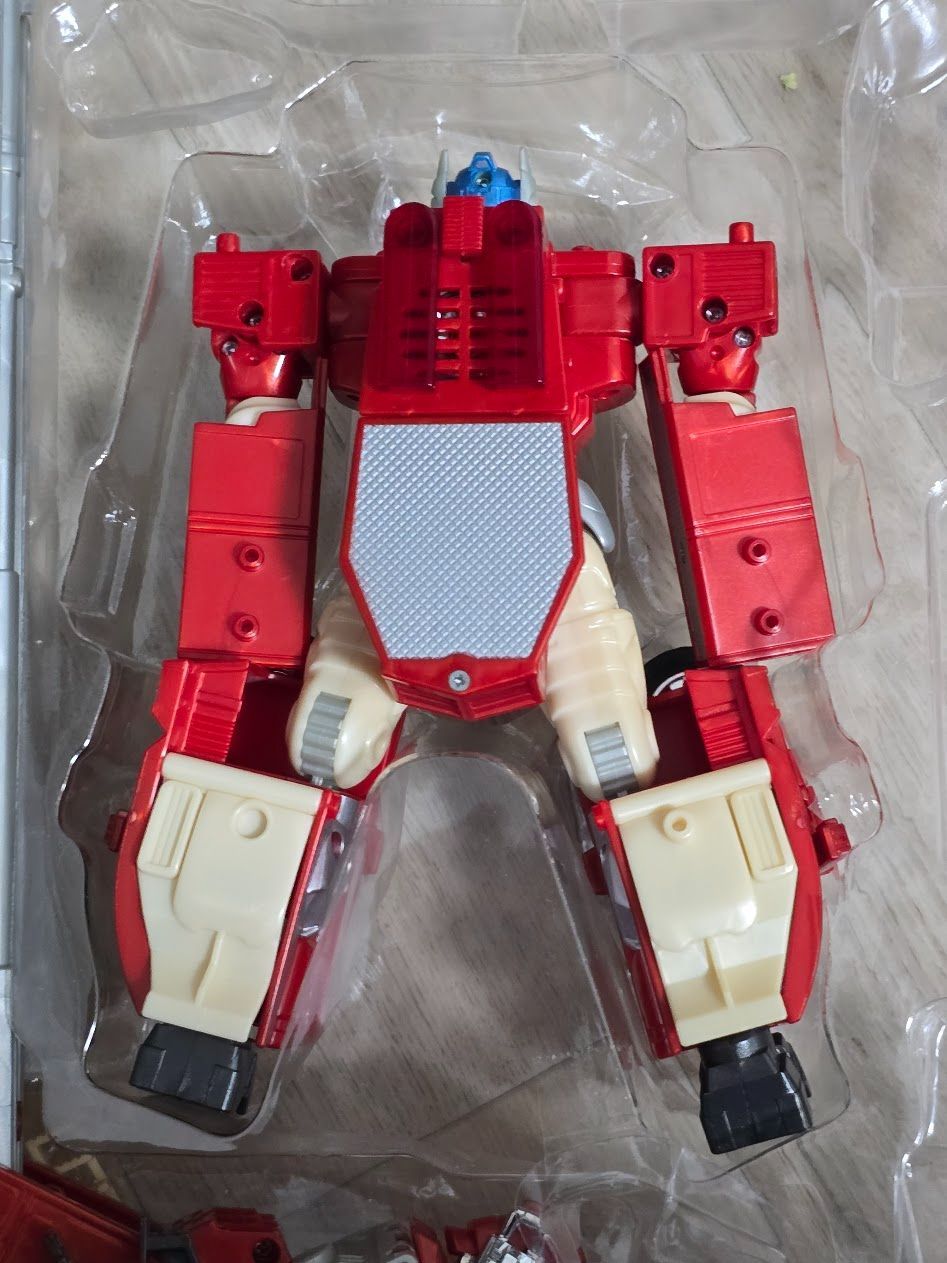 C-001 スーパーファイヤーコンボイ 「トランスフォーマー カーロボット」 C-001 スーパーファイヤーコンボイ 「トランスフォーマー カーロボット