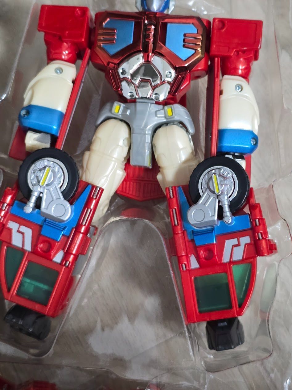 C-001 スーパーファイヤーコンボイ 「トランスフォーマー カーロボット」 C-001 スーパーファイヤーコンボイ 「トランスフォーマー カーロボット