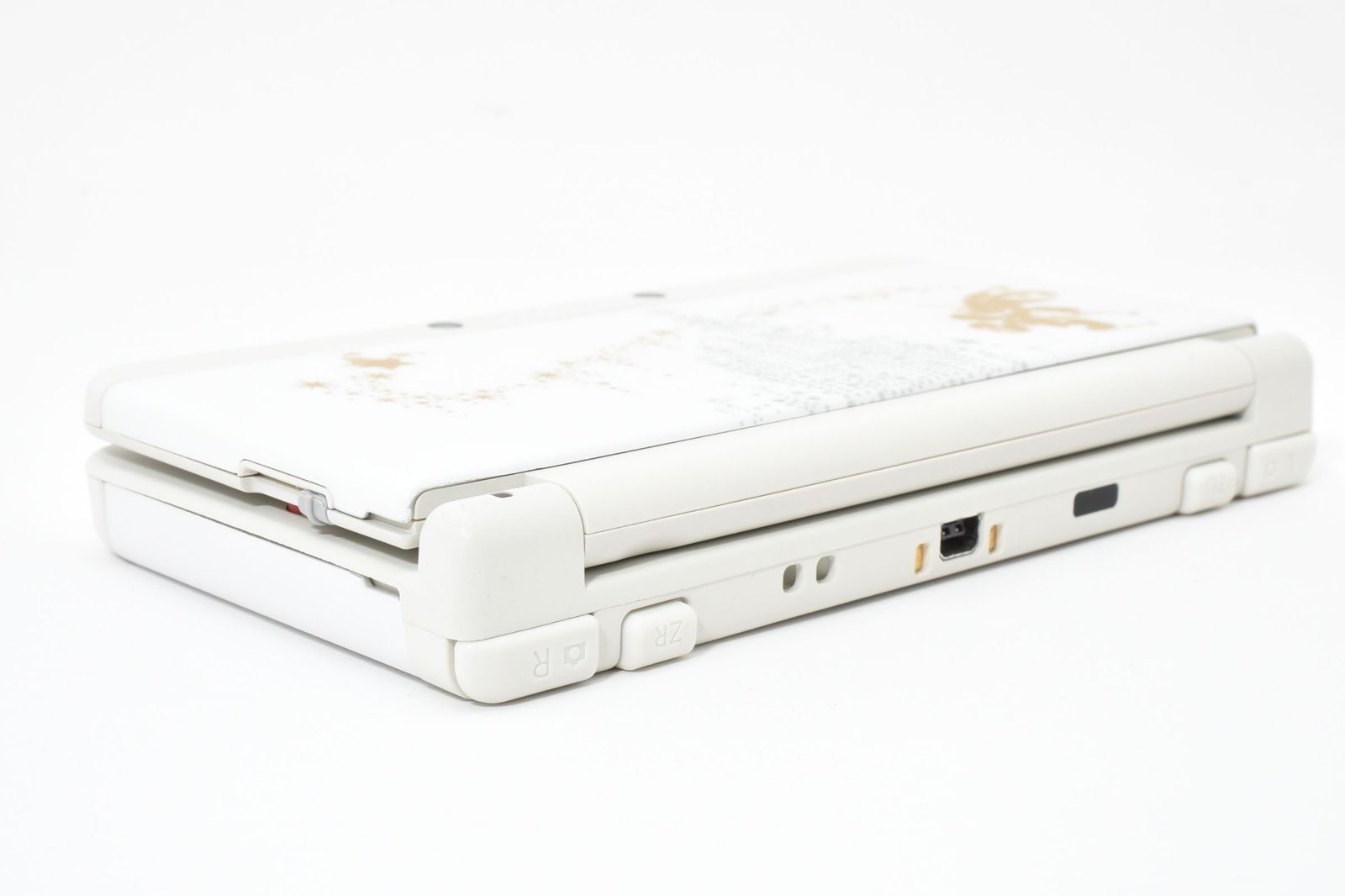 美品・完動品】New ニンテンドー3DS 本体 ホワイト ディズニーマジック