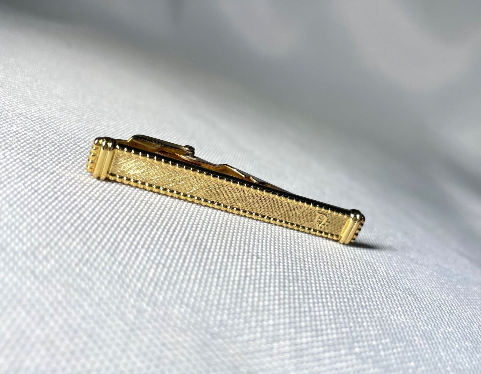 希少 Dior ディオール ブランドロゴ ゴールド シャドーストライプ