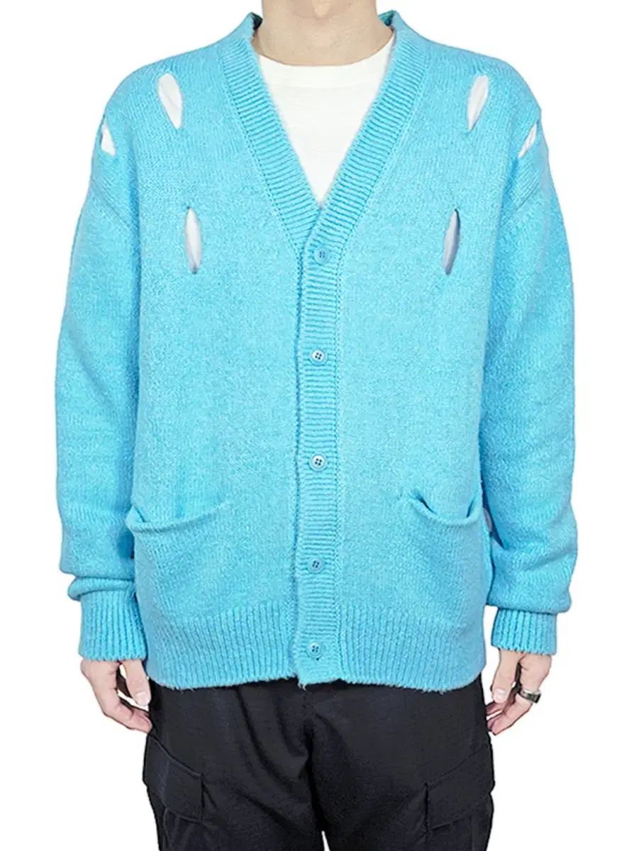 アンユーズド ホールド カーディガン