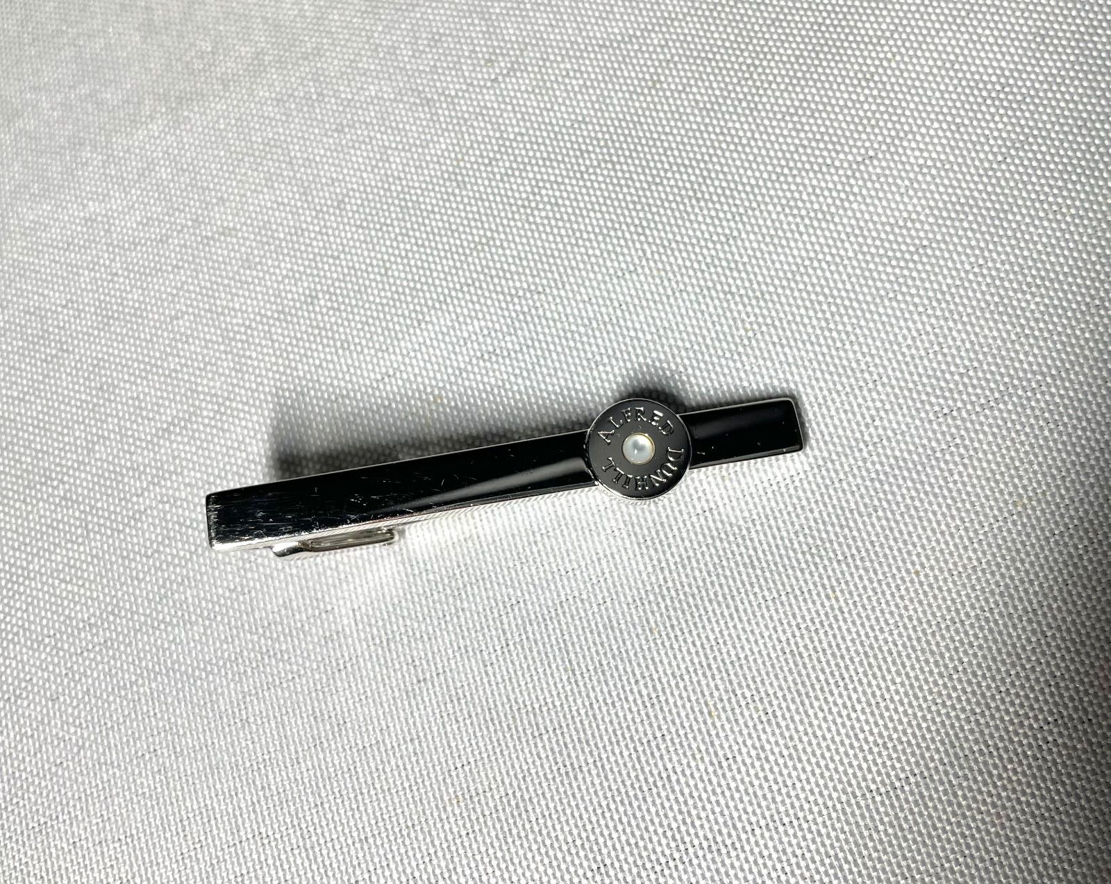 Alfred Dunhill アルフレッドダンヒル ロゴ文字 ホワイトストーン装飾