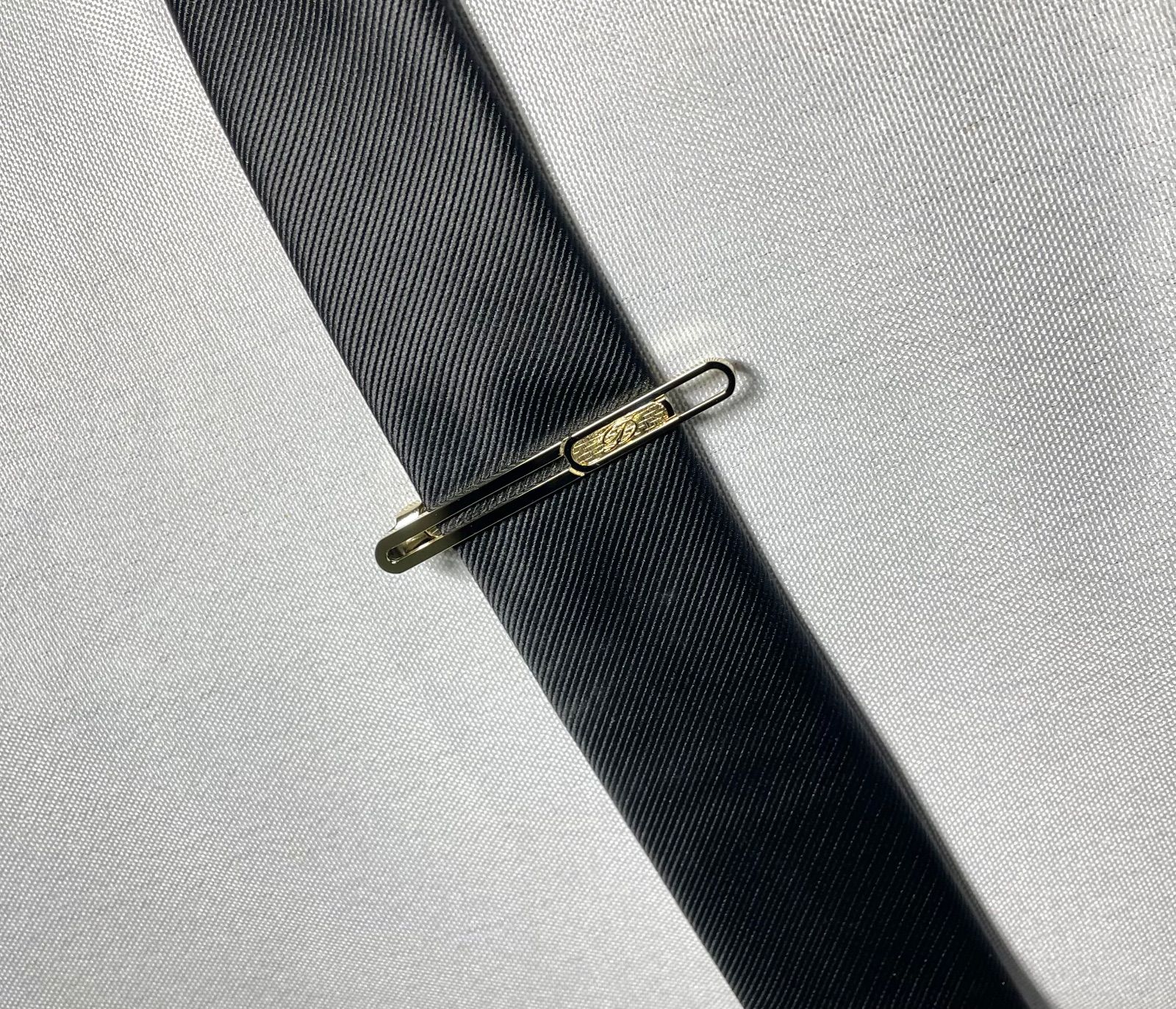美品 S.T.Dupont デュポン Dロゴ くり抜きデザイン ゴールドメタリック