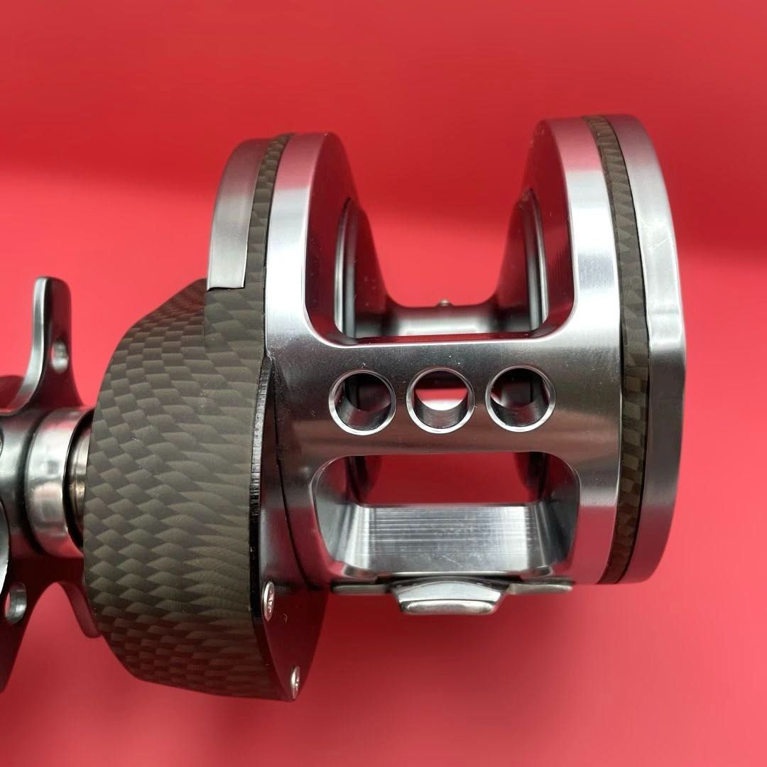 VALTOM J-20H プロックス　美品 PROX バルトムJリミテッド20H カーボンブラック ジギング専用ラウンド