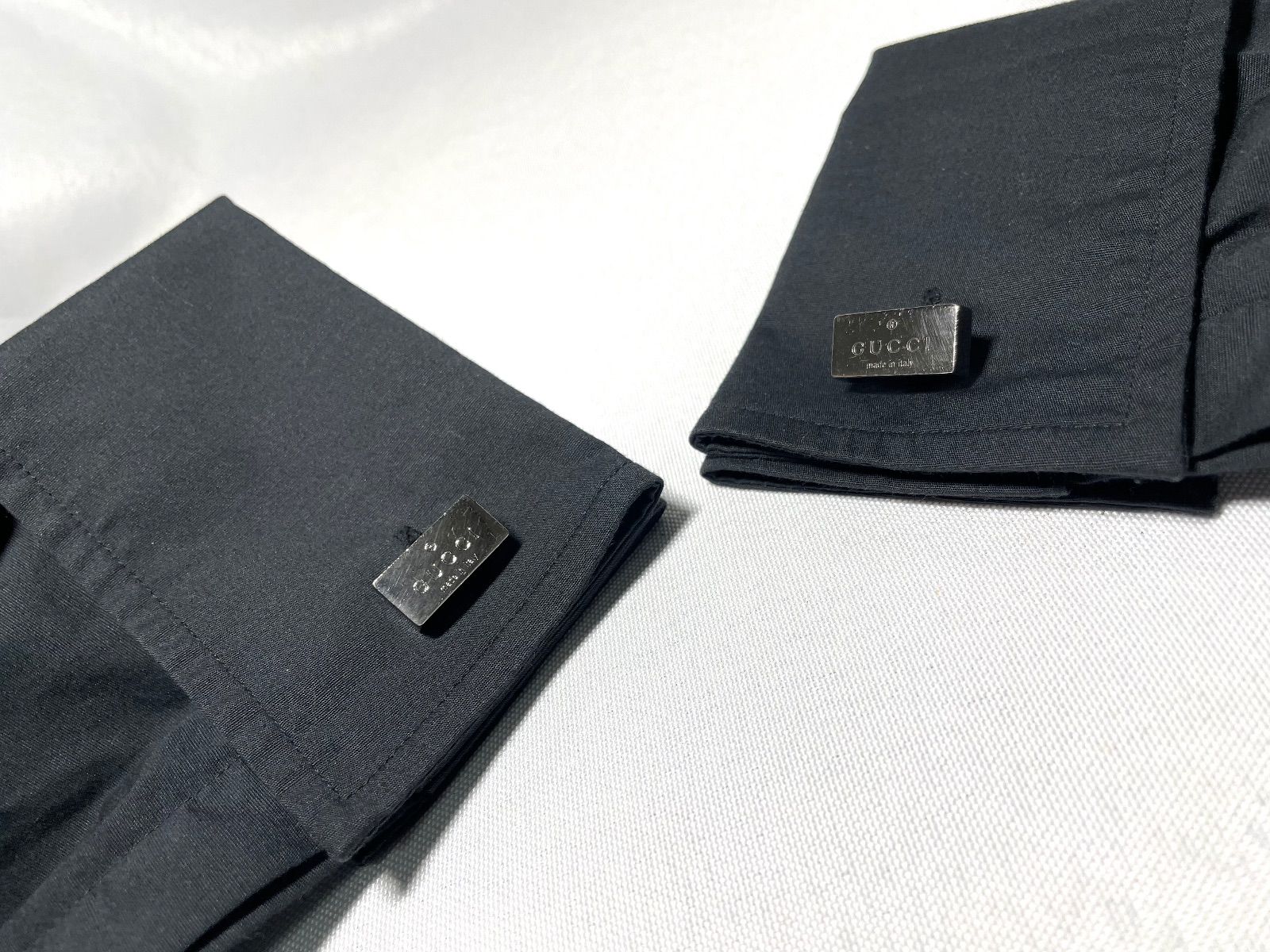 希少 GUCCI グッチ ブランドロゴ文字 クロームスターリングシルバー