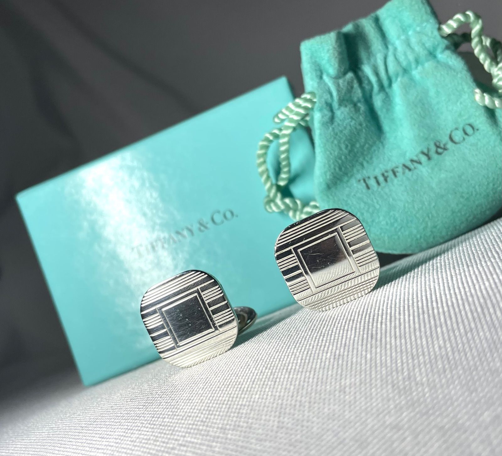 Tiffany ティファニー 鏡面スターリングシルバー＆ストライプライン