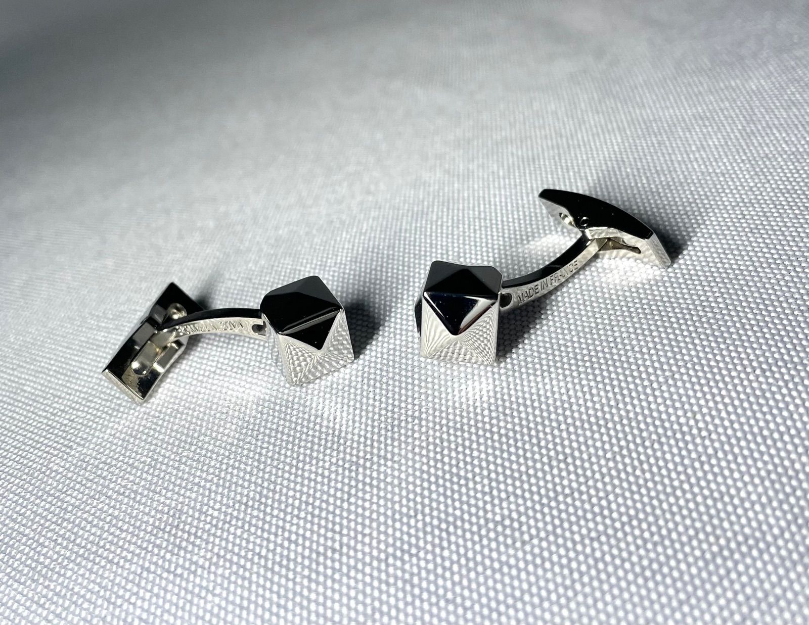 希少 S.T.Dupont デュポン 立体3D ダイヤカットデザインカフス