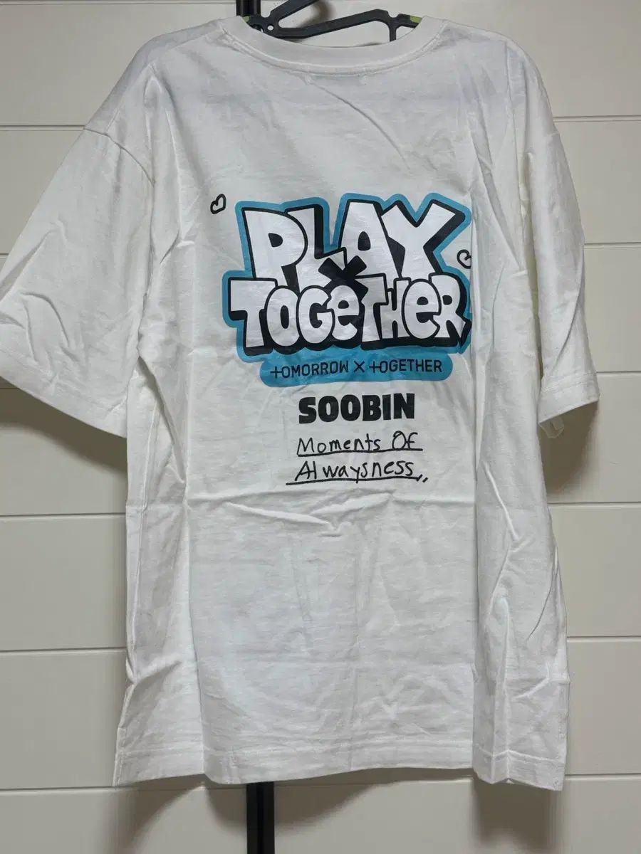 TXT play x together Tシャツ レア スビンチーム TXT play x together Tシャツ レア スビンチーム TXT play x together