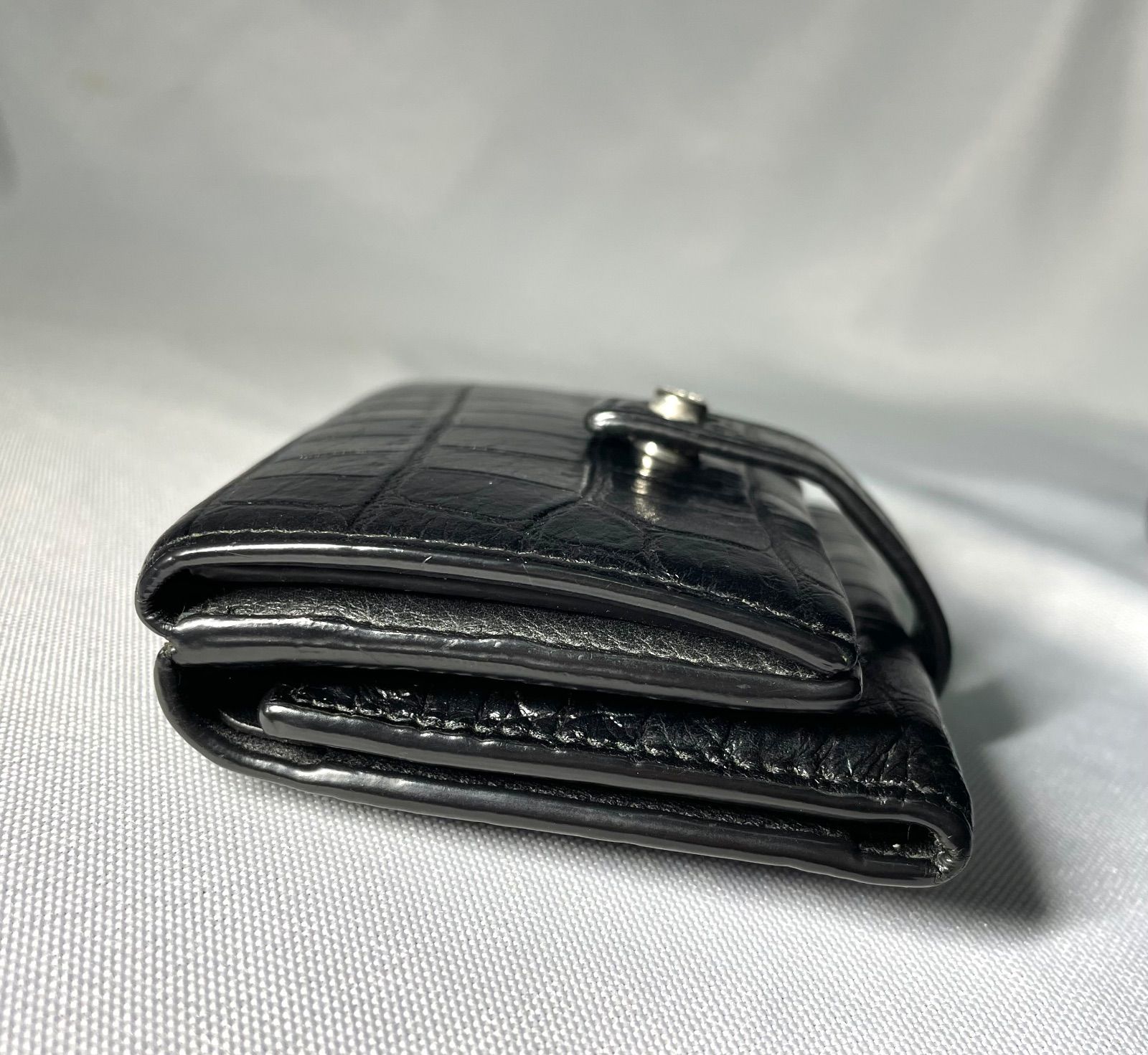 美品 Saint Laurent Paris サンローランパリ 三つ折りレザー財布 黒