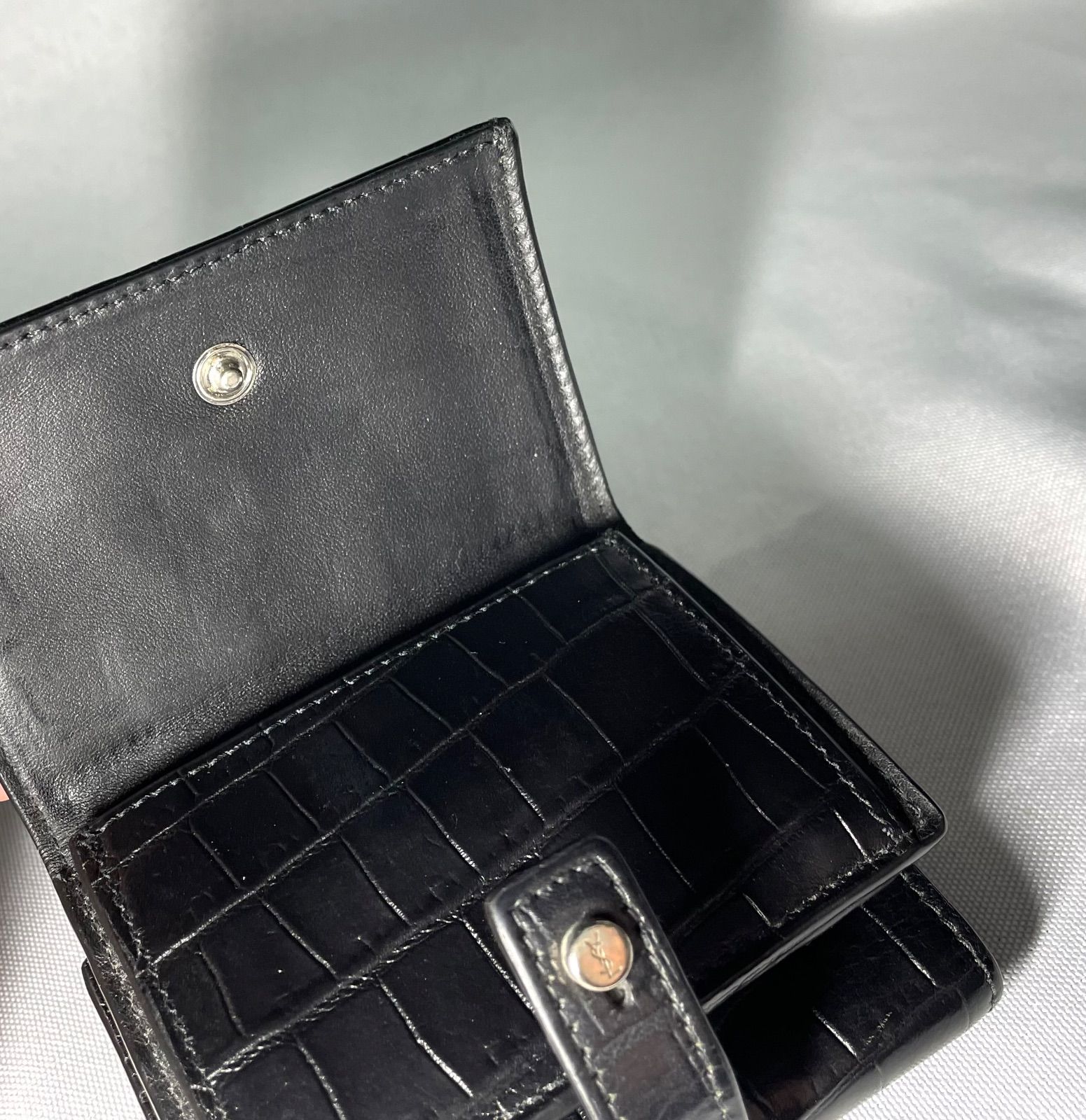 美品 Saint Laurent Paris サンローランパリ 三つ折りレザー財布 黒