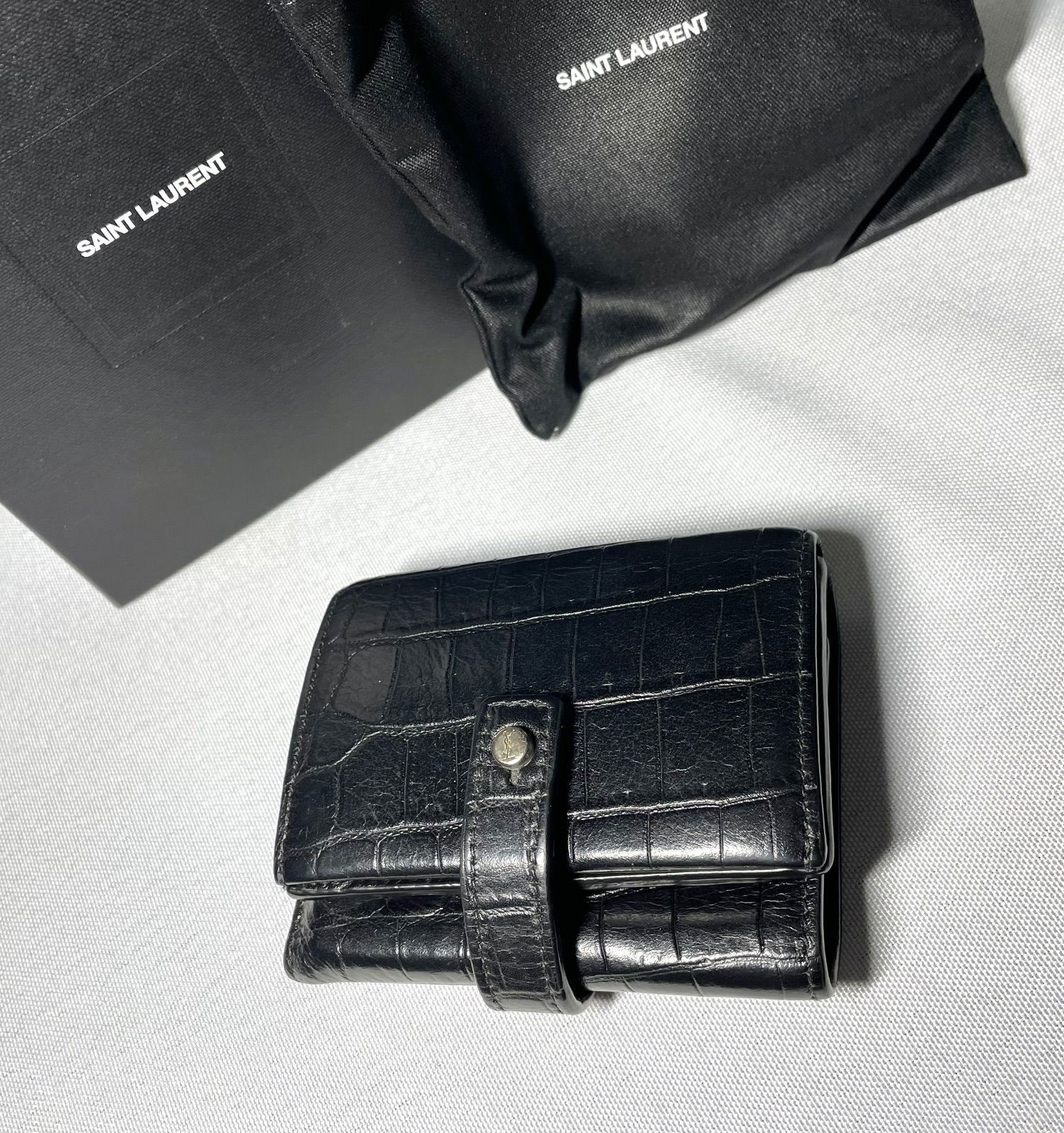 美品 Saint Laurent Paris サンローランパリ 三つ折りレザー財布 黒