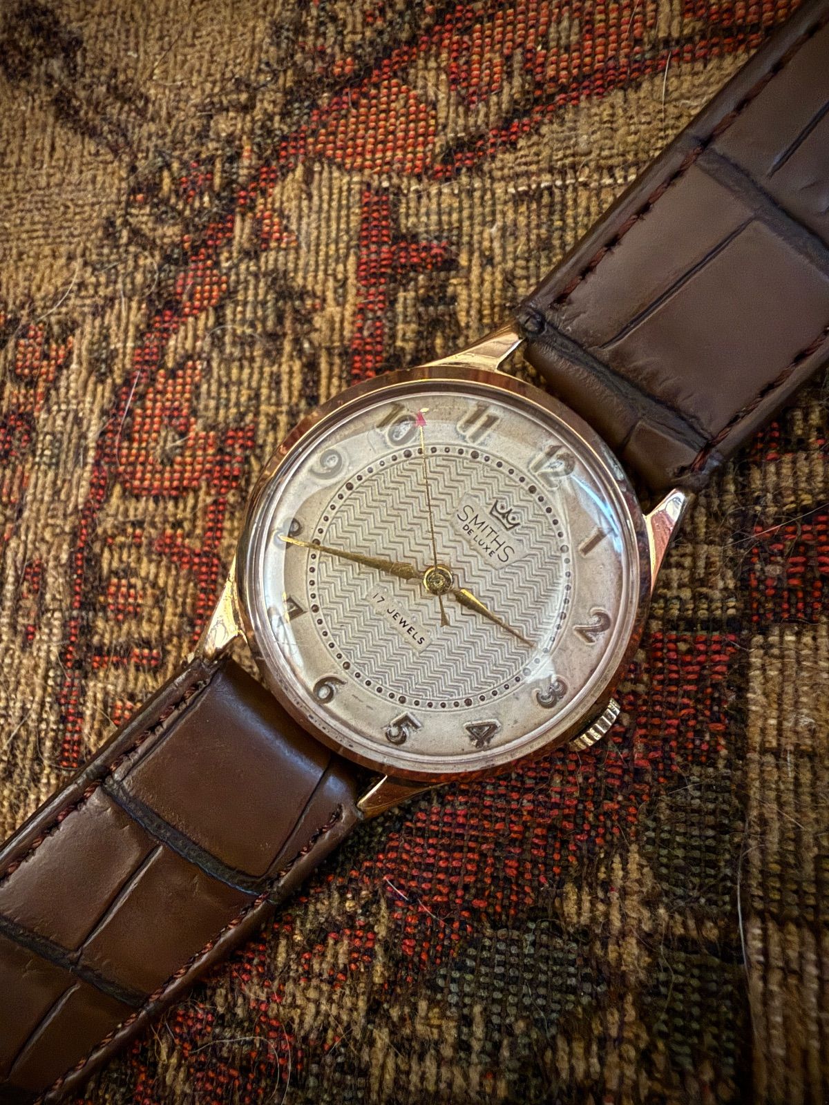 美品】1956年 英国製 Smiths De Luxe 手巻き 17石 腕時計 - メルカリ