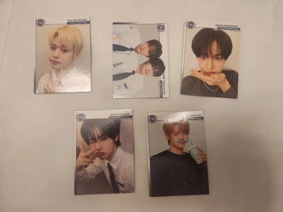 トレカ Close Your Eyes フォトカード セット - メルカリ