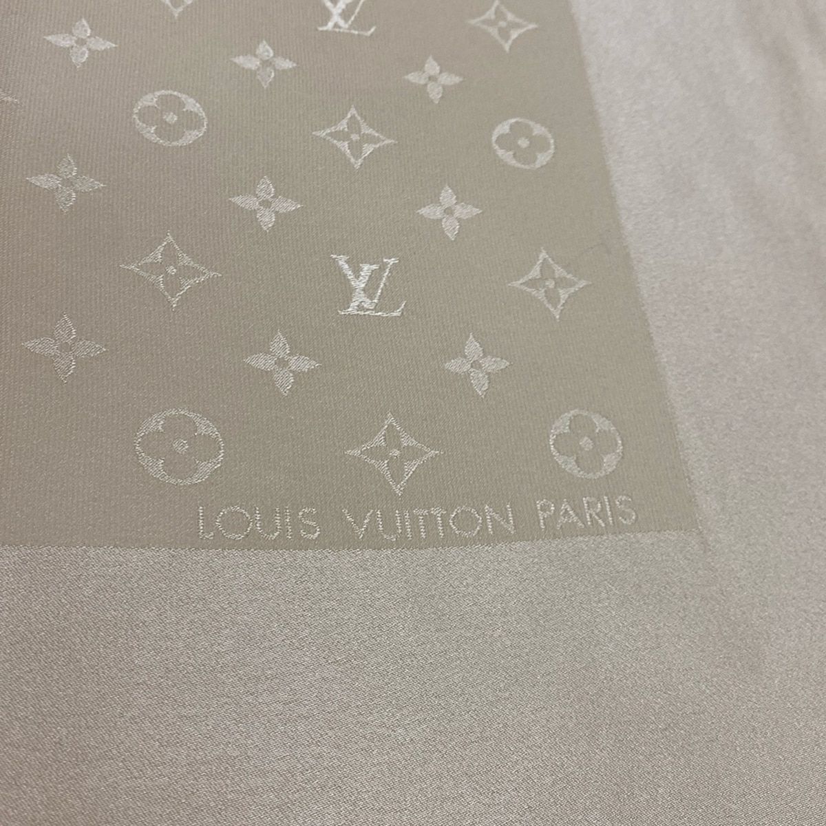 【yakkokko様用】Louis Vuitton カレ モナコ シルクスカーフ □ルイ・ヴィトン□ カレ モナコ モノグラム スカーフ 総柄 シルク100