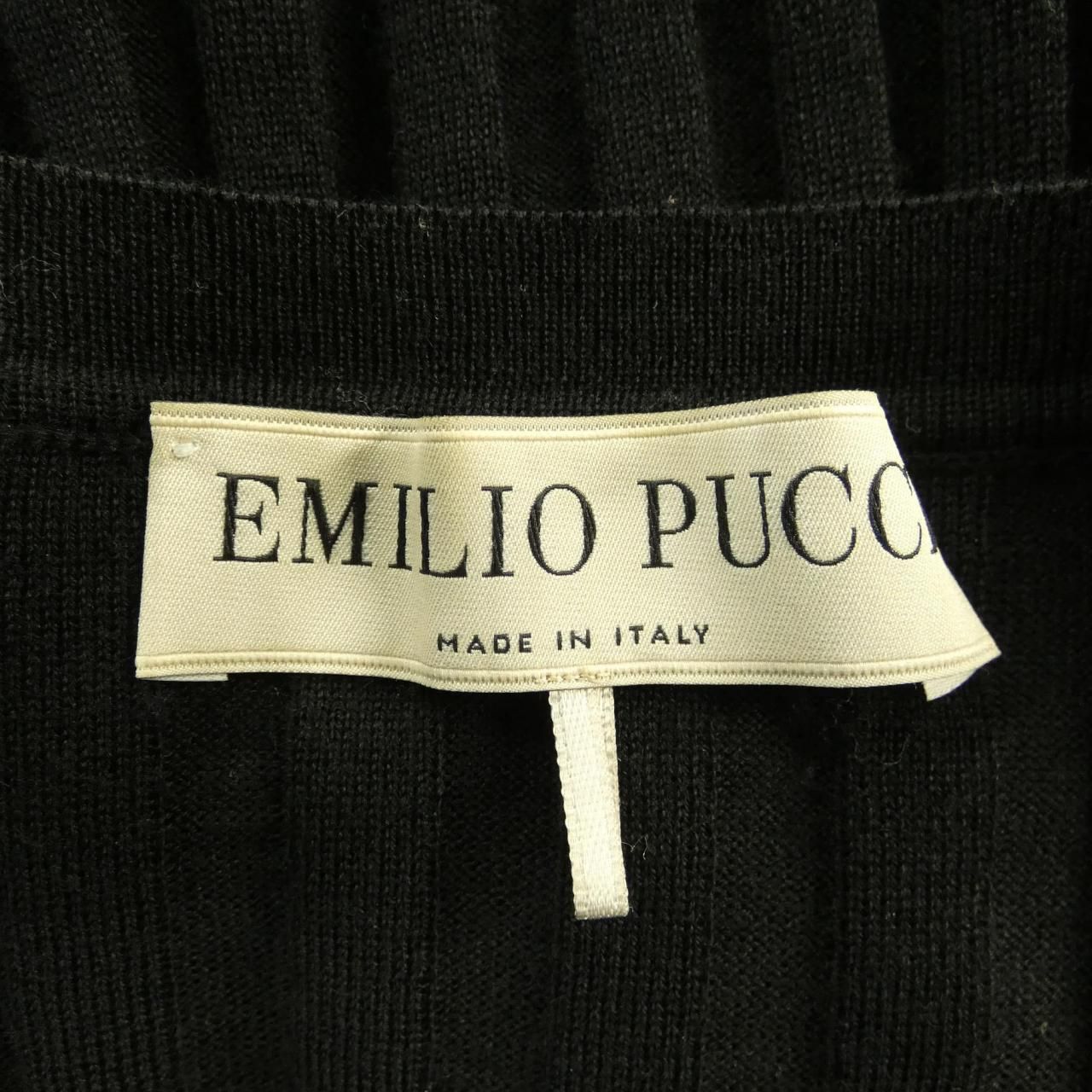 エミリオプッチカーディガン　Ｍサイズ 匿名発送 エミリオプッチカーディガン Mサイズ 匿名発送 エミリオプッチ