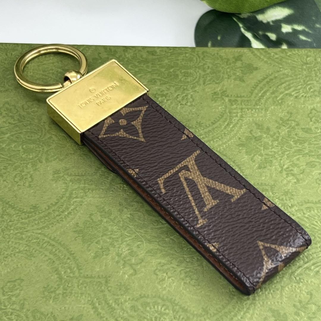 ルイヴィトン ポルトクレ ドラゴンヌ ドーフィーヌ キーホルダー