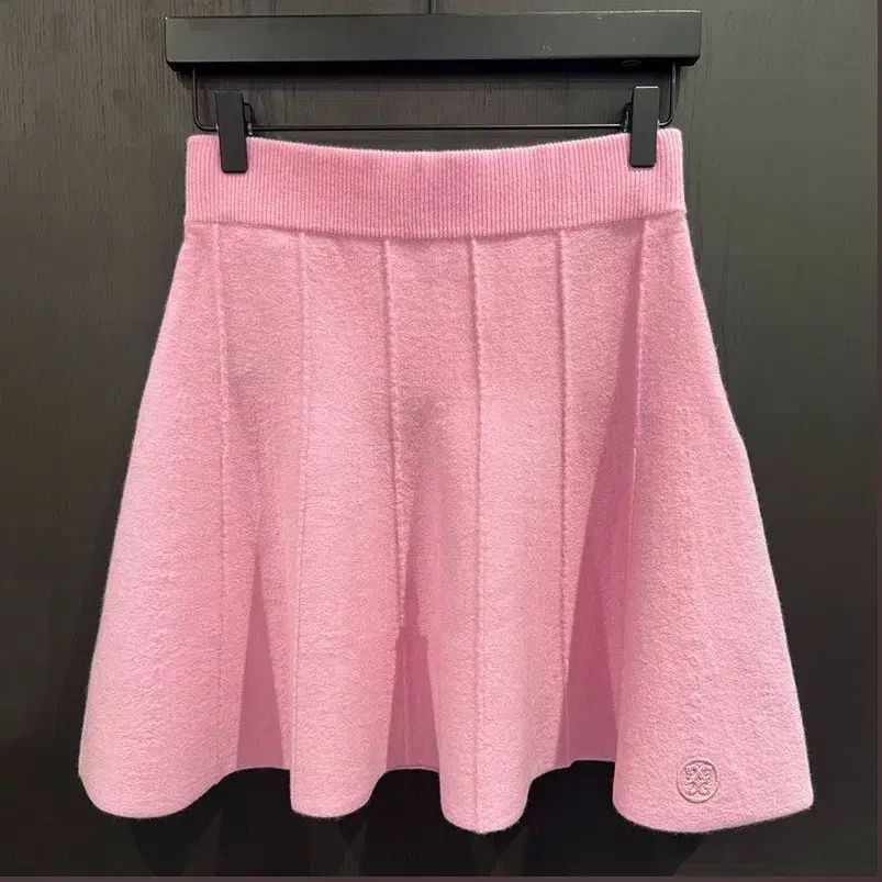 G FORE(ジーフォア) レディースゴルフ フードセーター&スカート セット