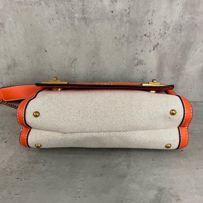 ショルダーバッグ バッグ 「GUESS」ゲス WELLS SHOULDER SATCHEL 