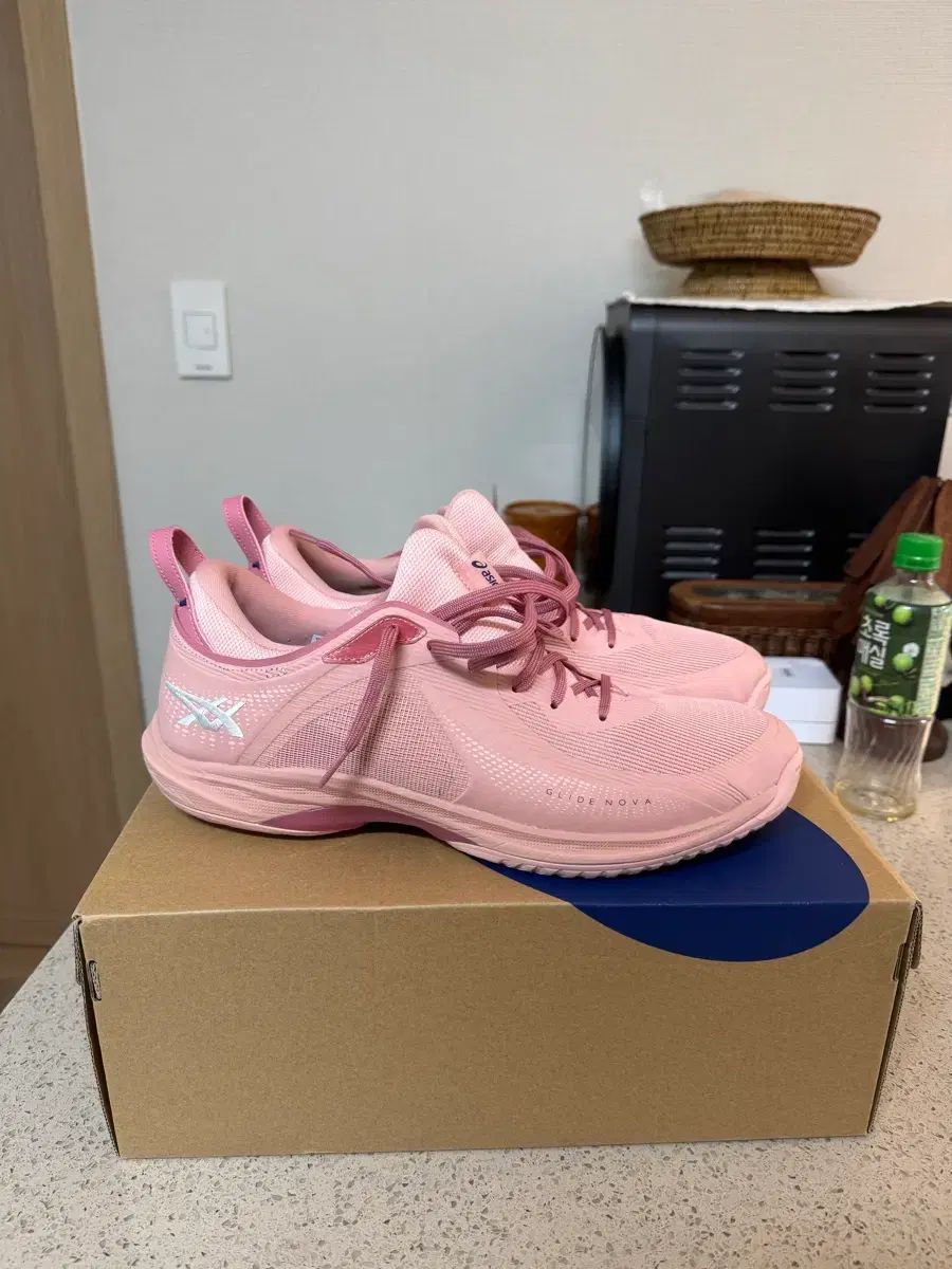 0 FF NOVA GLIDE ピンク グライドノヴァ アシックス バスケットシューズ アシックス(ASICS)バスケットシューズ アシックス（ASICS）（メンズ、レディース）バスケットシューズ バッシュ グライド ASICS ff4 25cm 24.5