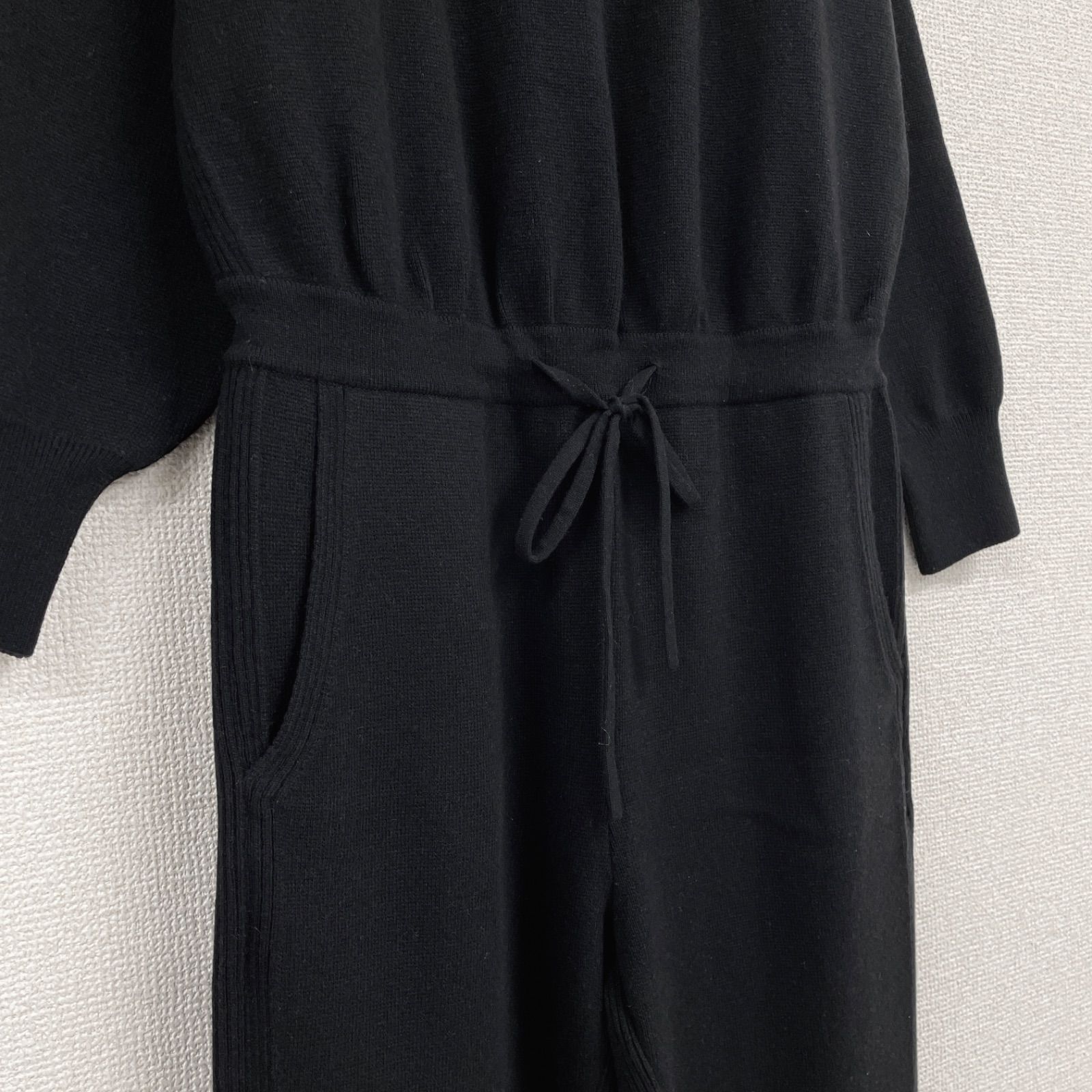 Cruciani 美品✨ウールカシミヤジャンプスーツ グレー 38サイズ Cruciani 美品✨ウールカシミヤジャンプスーツ グレー 38サイズ