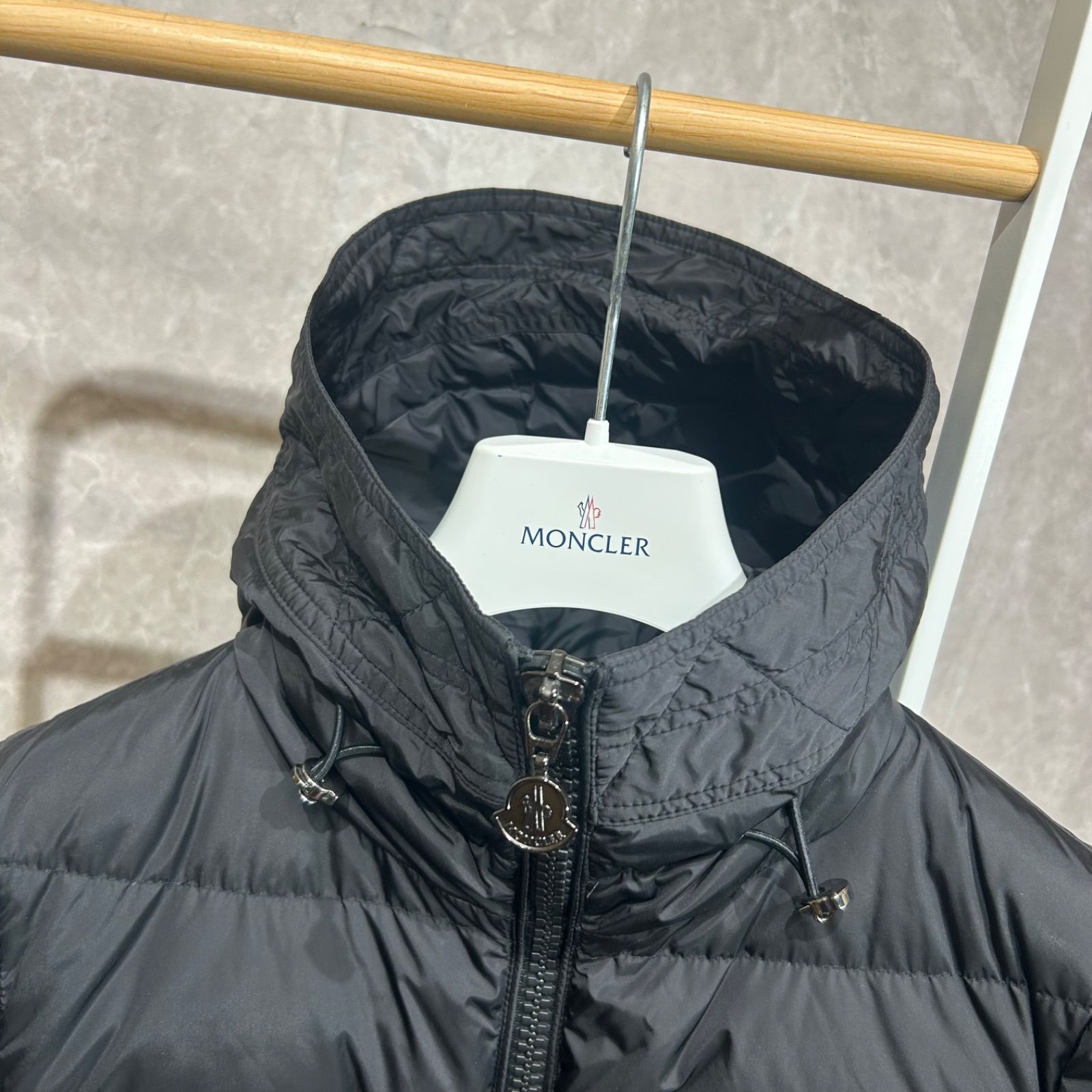 MONCLER モンクレールペプラムネセアNESEAダウンジャケット黒0 - メルカリ