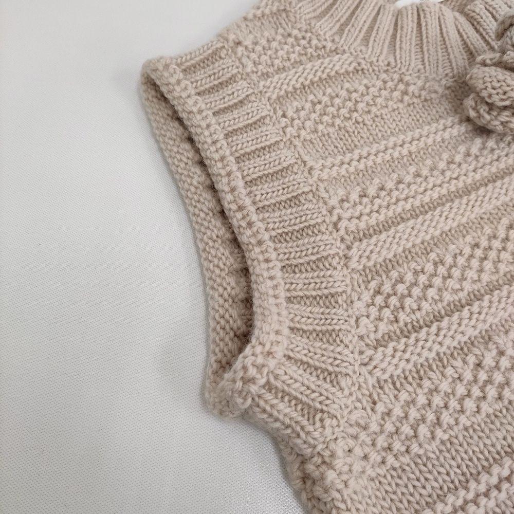 美品【ビリティス ディ セッタン】手編み 花柄編みベスト 美品【ビリティス ディ セッタン】手編み 花柄編みベスト