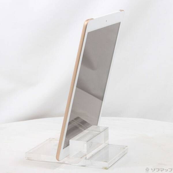 中古品〕 iPad 第6世代 32GB ゴールド MRM02J／A docomoロック解除SIM
