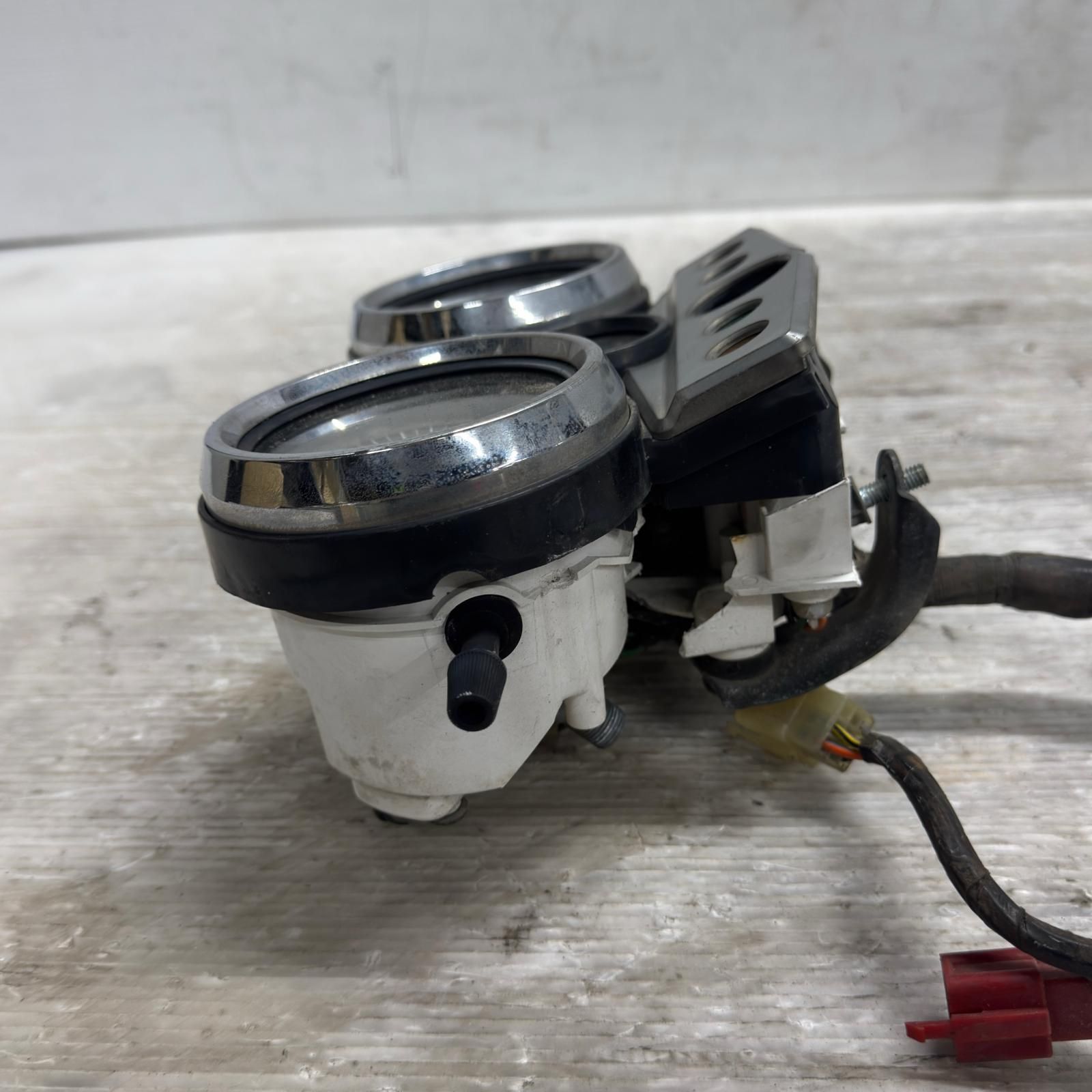 HONDA CB400SF NC31 メーター 部品取り ホンダ - メルカリ