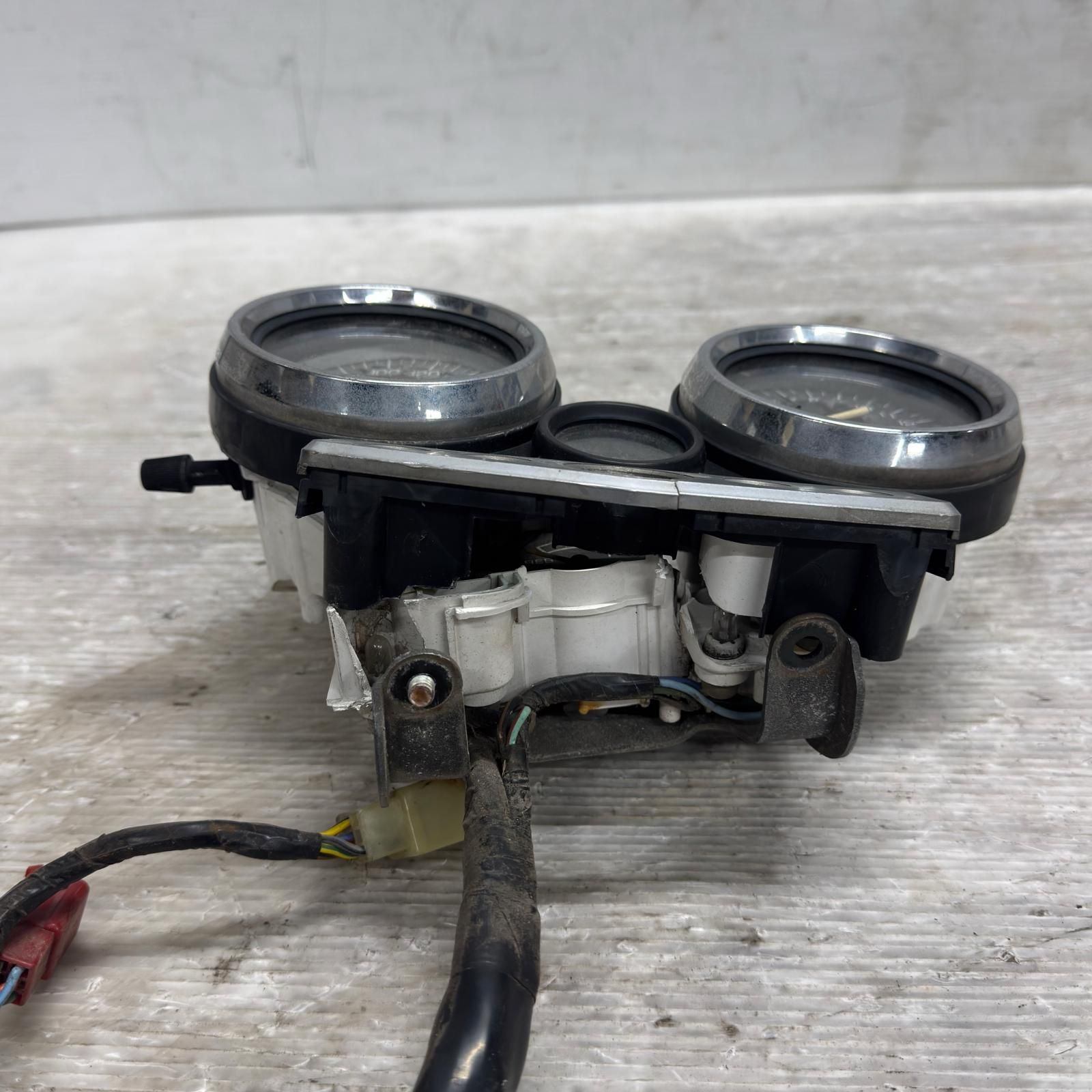 HONDA CB400SF NC31 メーター 部品取り ホンダ - メルカリ