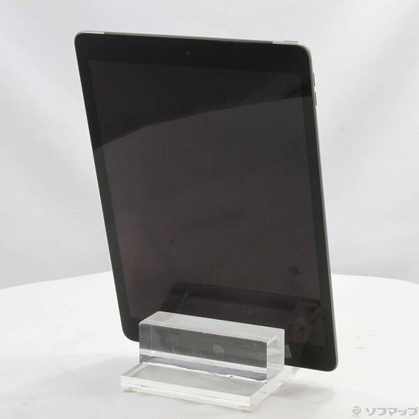 中古品〕 iPad 第7世代 128GB スペースグレイ MW6E2J／A docomoロック