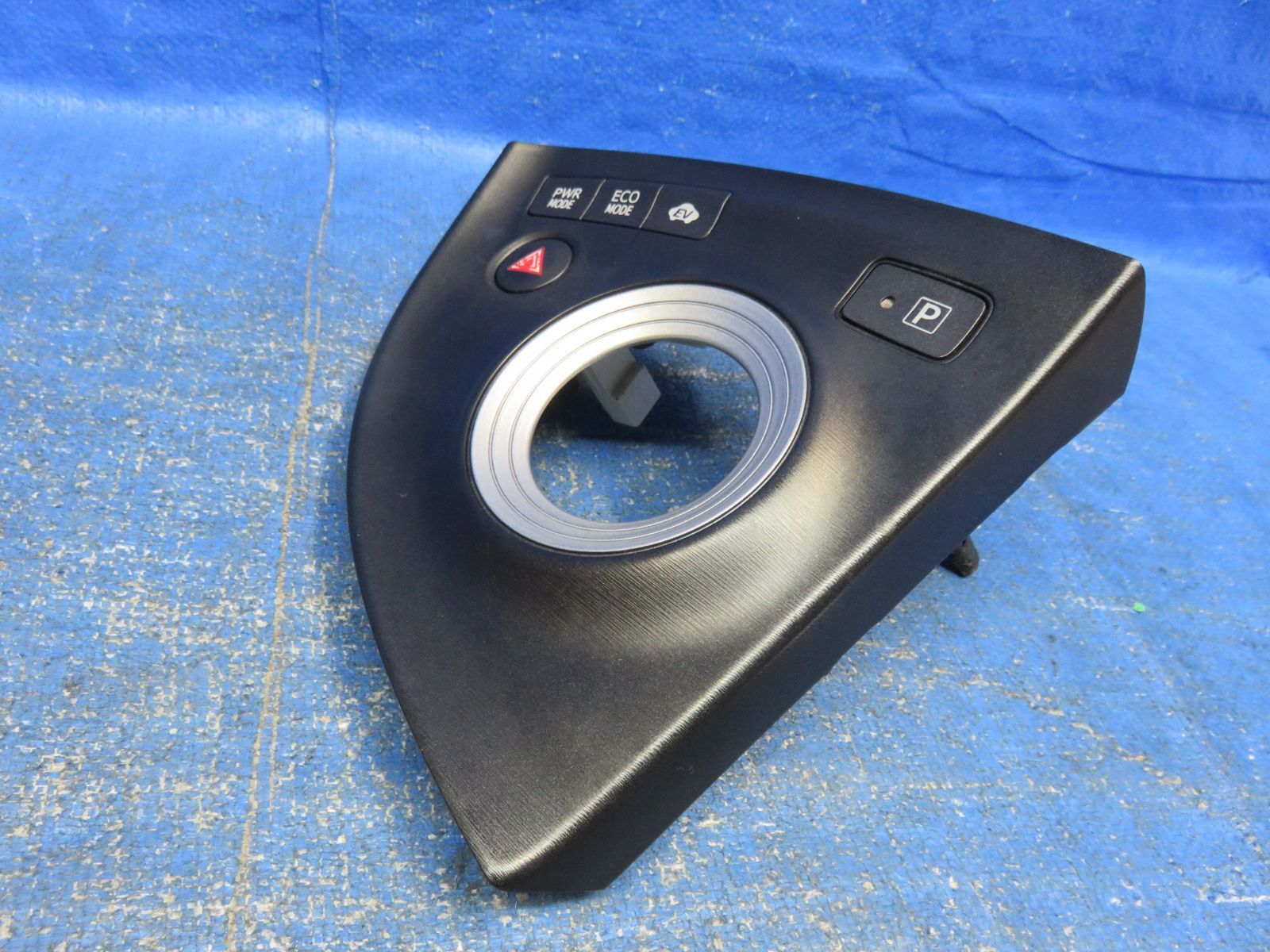 パーツ ZVW30 BDE Polyurethane Transmission Mount and Crossmember Kit - Nissan