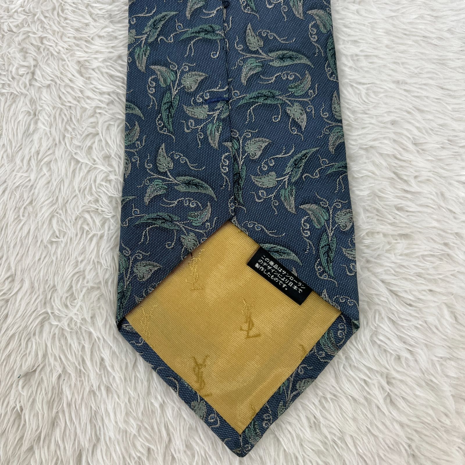 美品》YVES SAINT LAURENT (イヴサンローラン) シルクネクタイ 総柄