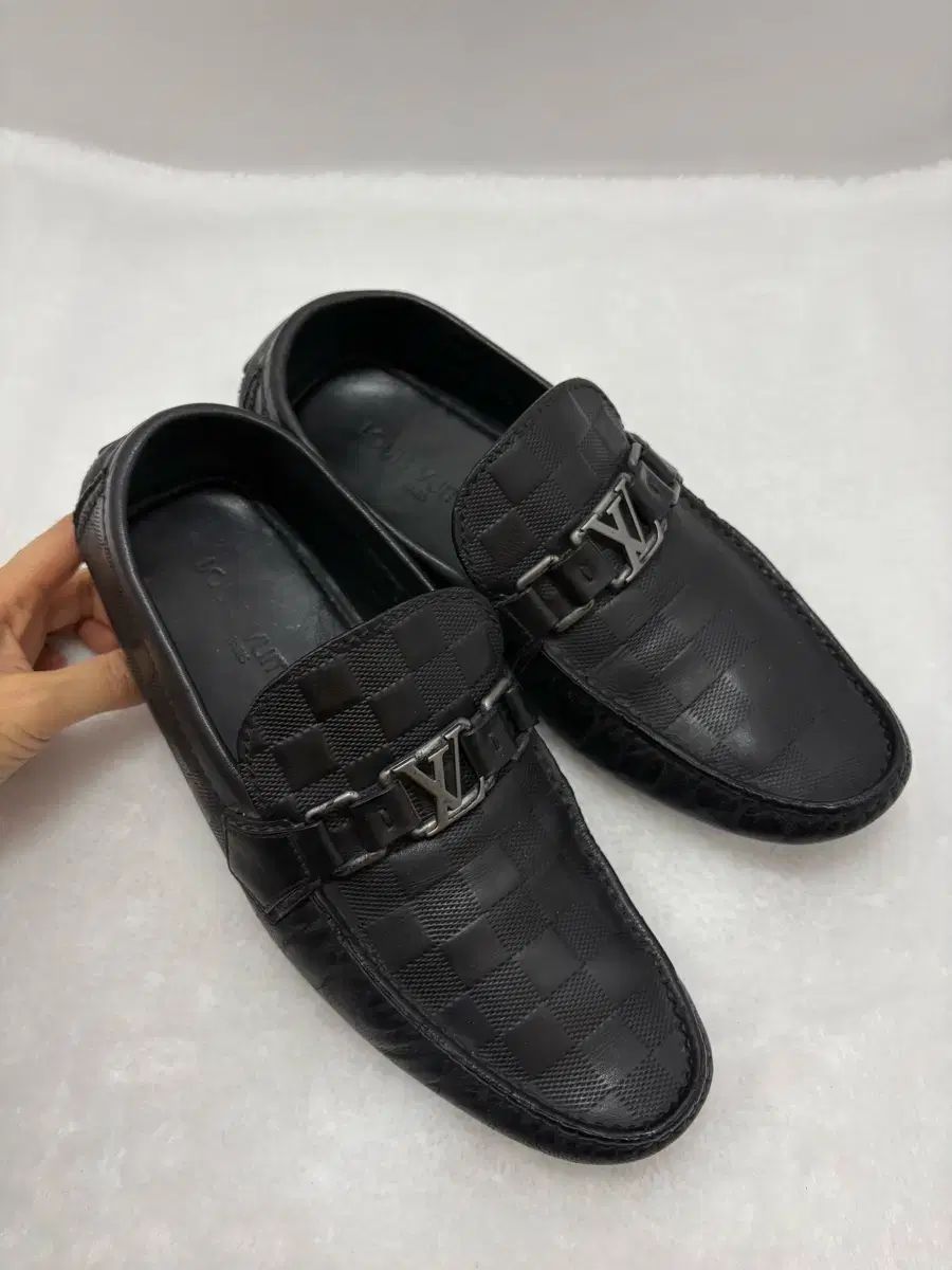 ルイヴィトン ブラック ローファー メンズ 6 5サイズ (正規品) - メルカリ