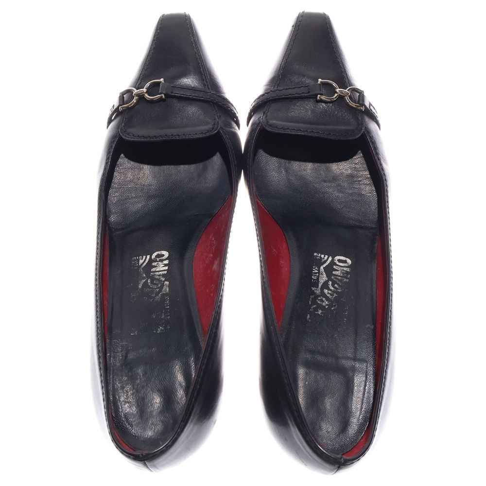 極美品　フェラガモ　レザーパンプス　ガンチーニ　ヒール　ブラック　23cm 極美品 フェラガモ ガンチーニ パンプス ブラック 23 D ゴールド