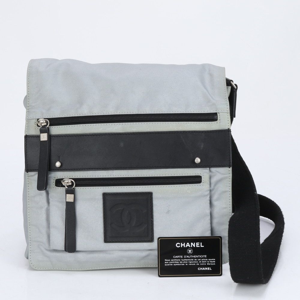 シャネル ギャランティカード シリアルシール付 スポーツ レザー