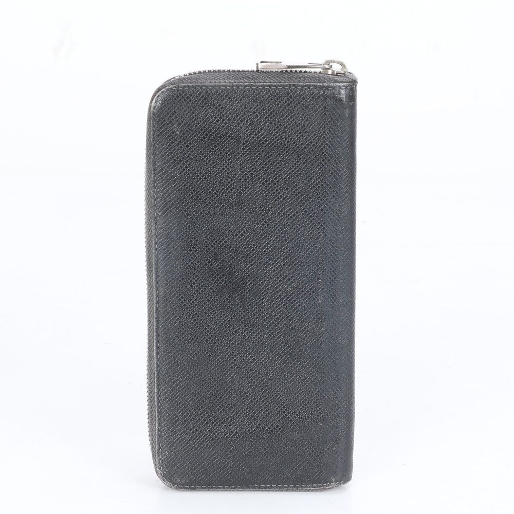 新品同様　ルイヴィトン　タイガ　ジッピーウォレット　ヴェルティカル　M32822 ルイヴィトン タイガ ジッピー ウォレット ヴェルティカル M32822