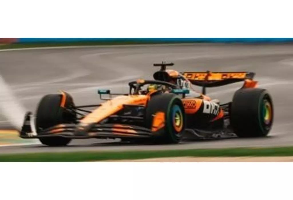 ミニカー 1/43 McLaren McLaren Formula 1 Team Winner Chinese GP 