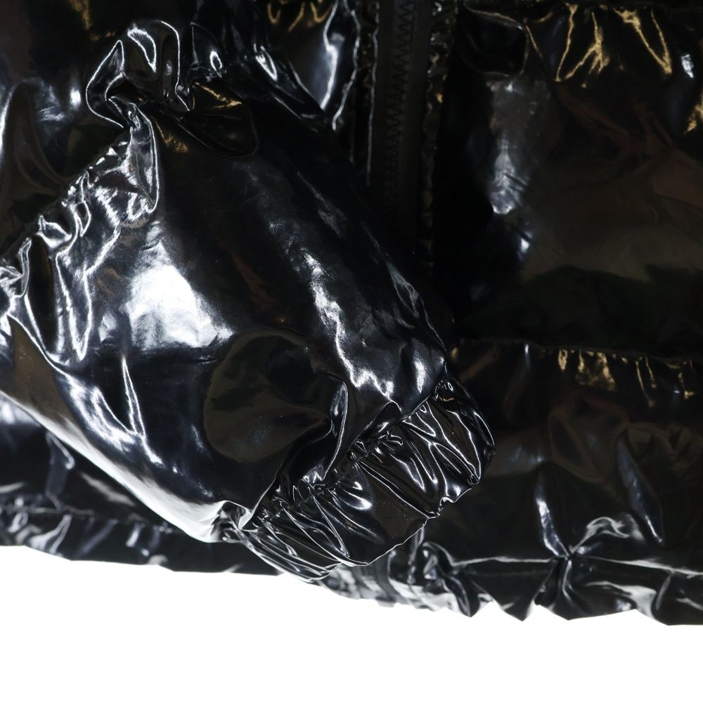 TRAPSTAR (トラップスター) Shiny Irongate Puffer Jaket シャイニー