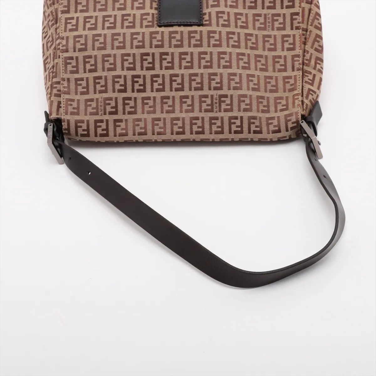 美品 フェンディ ズッキーノ マンマバケット レザー キャンバス