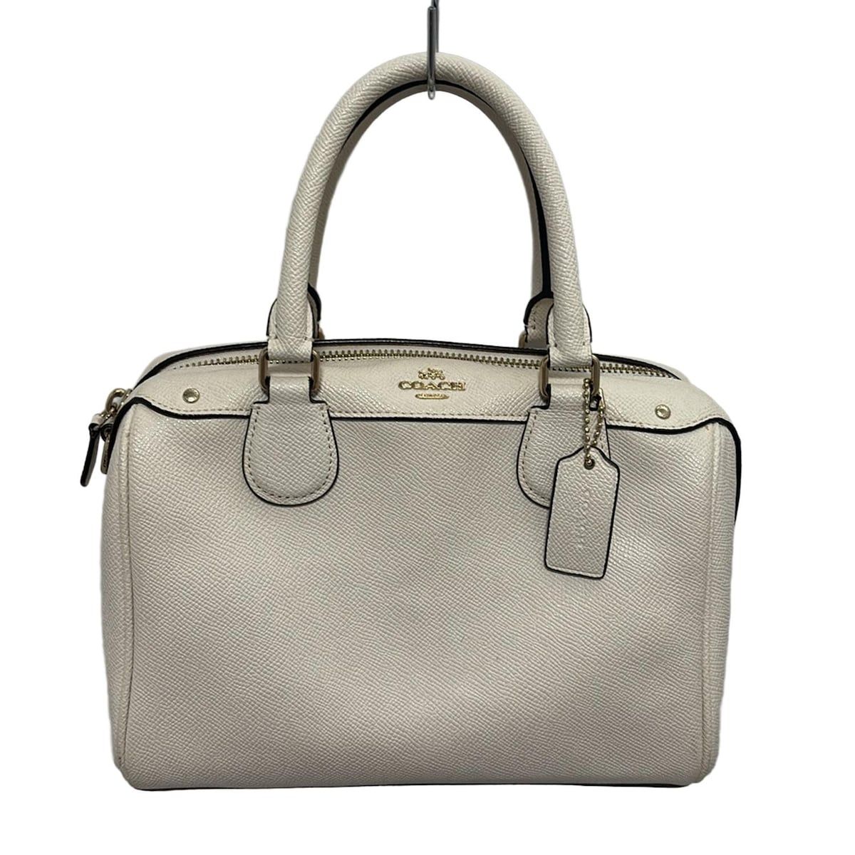 COACH(コーチ) ハンドバッグ - F57521 ベージュ レザー - メルカリ