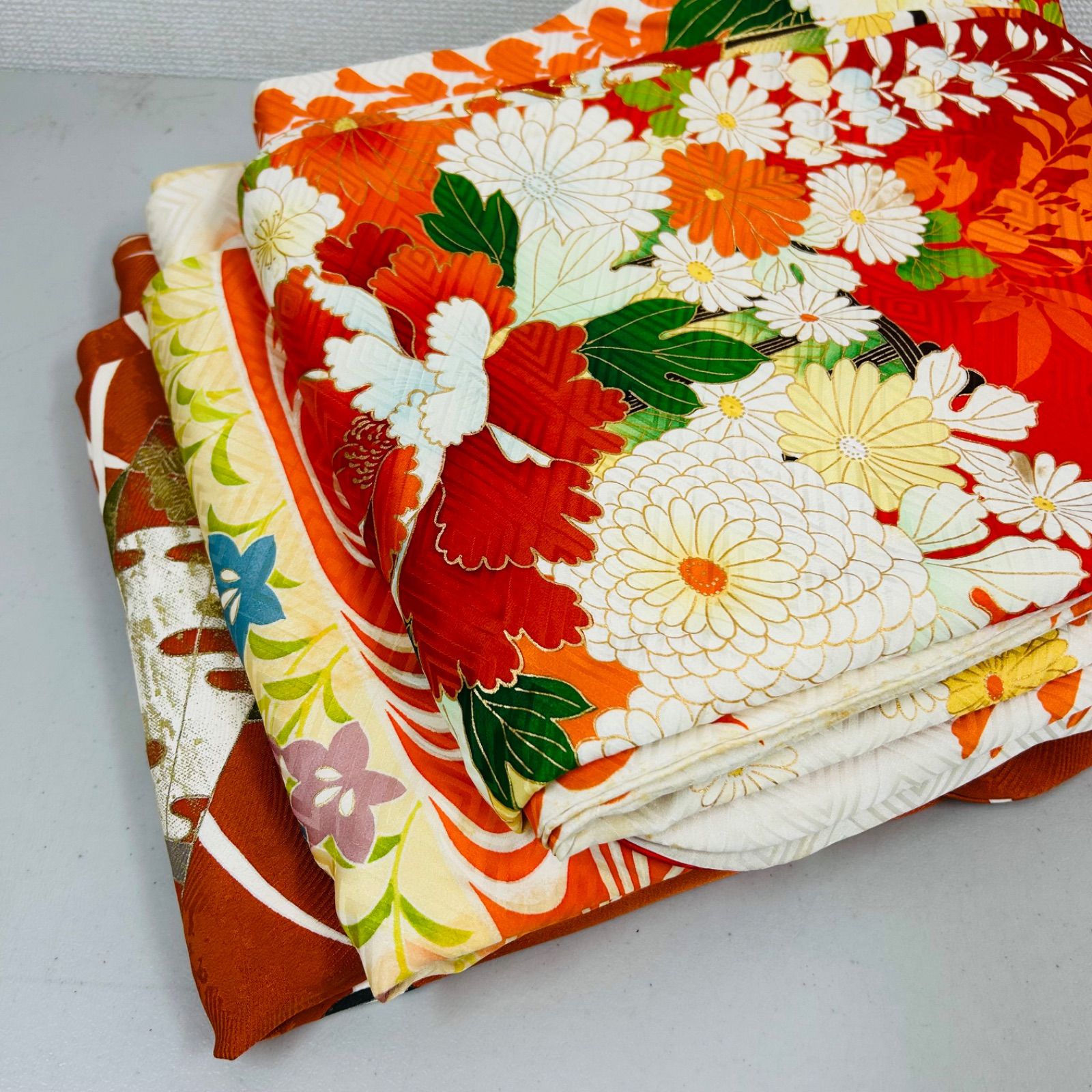 振袖 着物 正絹 3着 振袖まとめ売り リメイク材料 m-738 - メルカリ