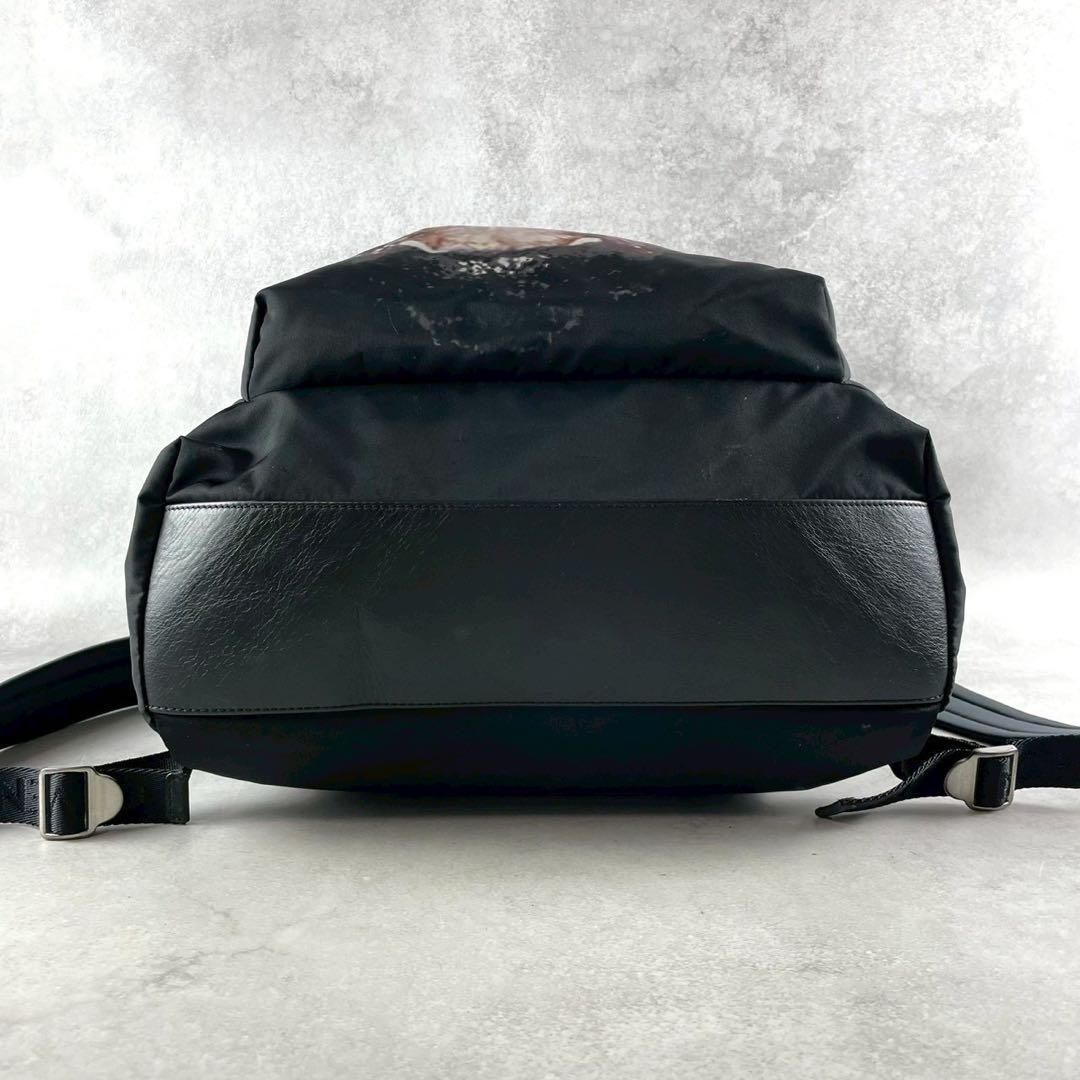 GIVENCHY by Riccardo Tisci Backpack - メルカリ