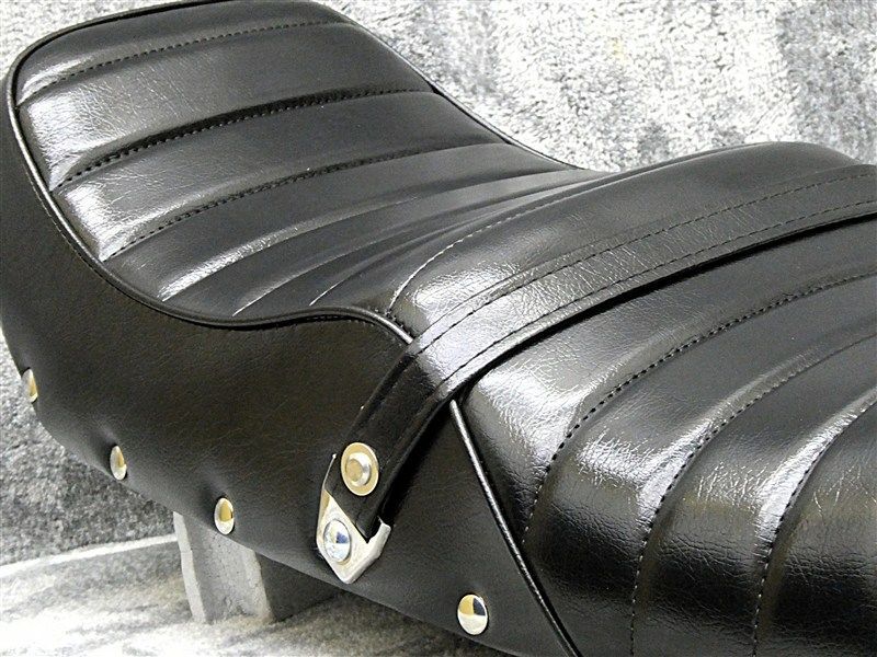 ホーク3 鋲打ち 黒皮 タックロールシート/完成品CB250NブラックCB400N