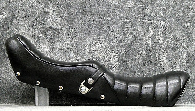 ホーク3 鋲打ち 茶ツートン タックロールシート/CB250N CB400N ホーク3 鋲打ち 茶ツートン タックロールシート/完成品CB250Nブラウン